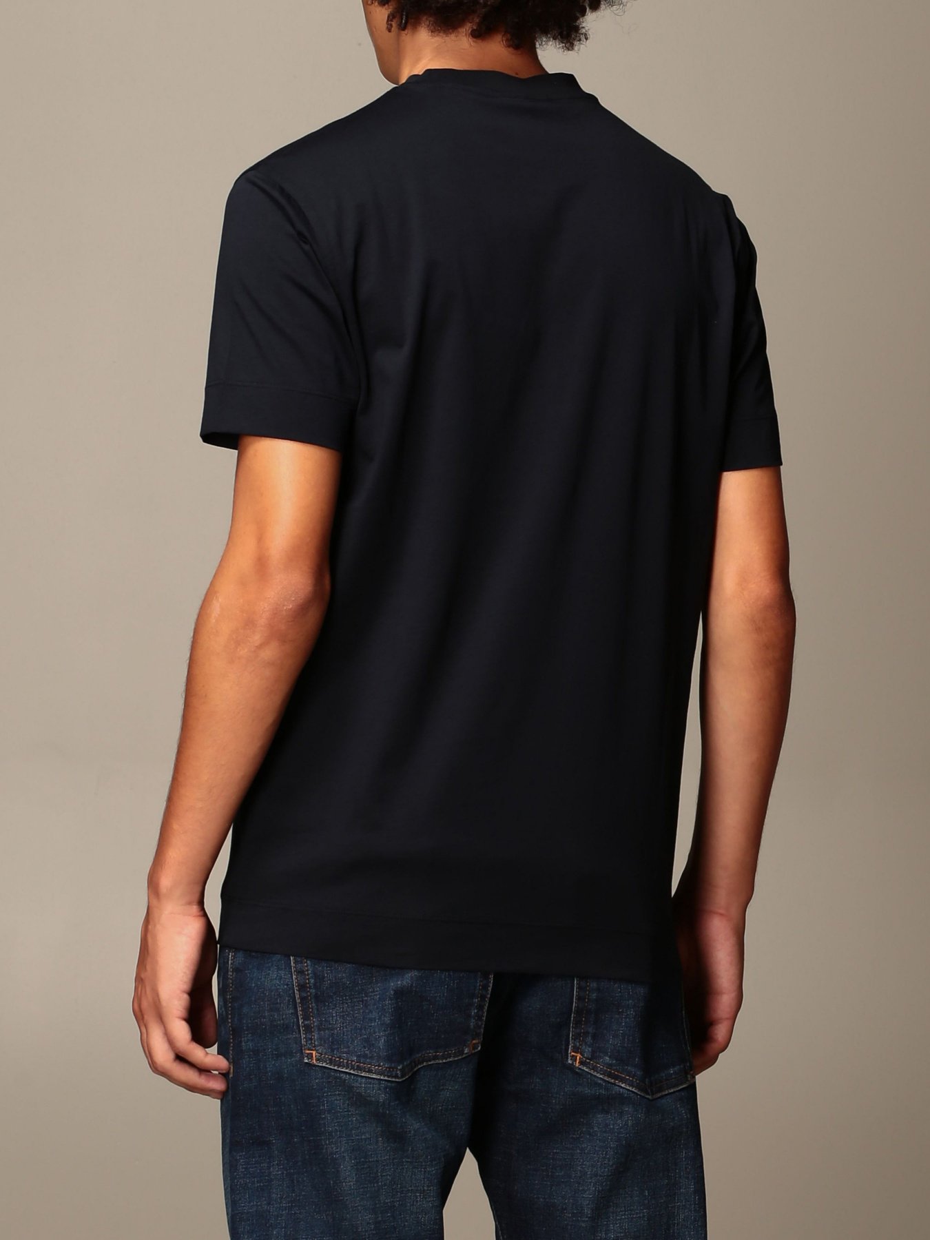 Футболки и поло Emporio Armani модель 6H1TH2-1JDXZ-0920 Фото