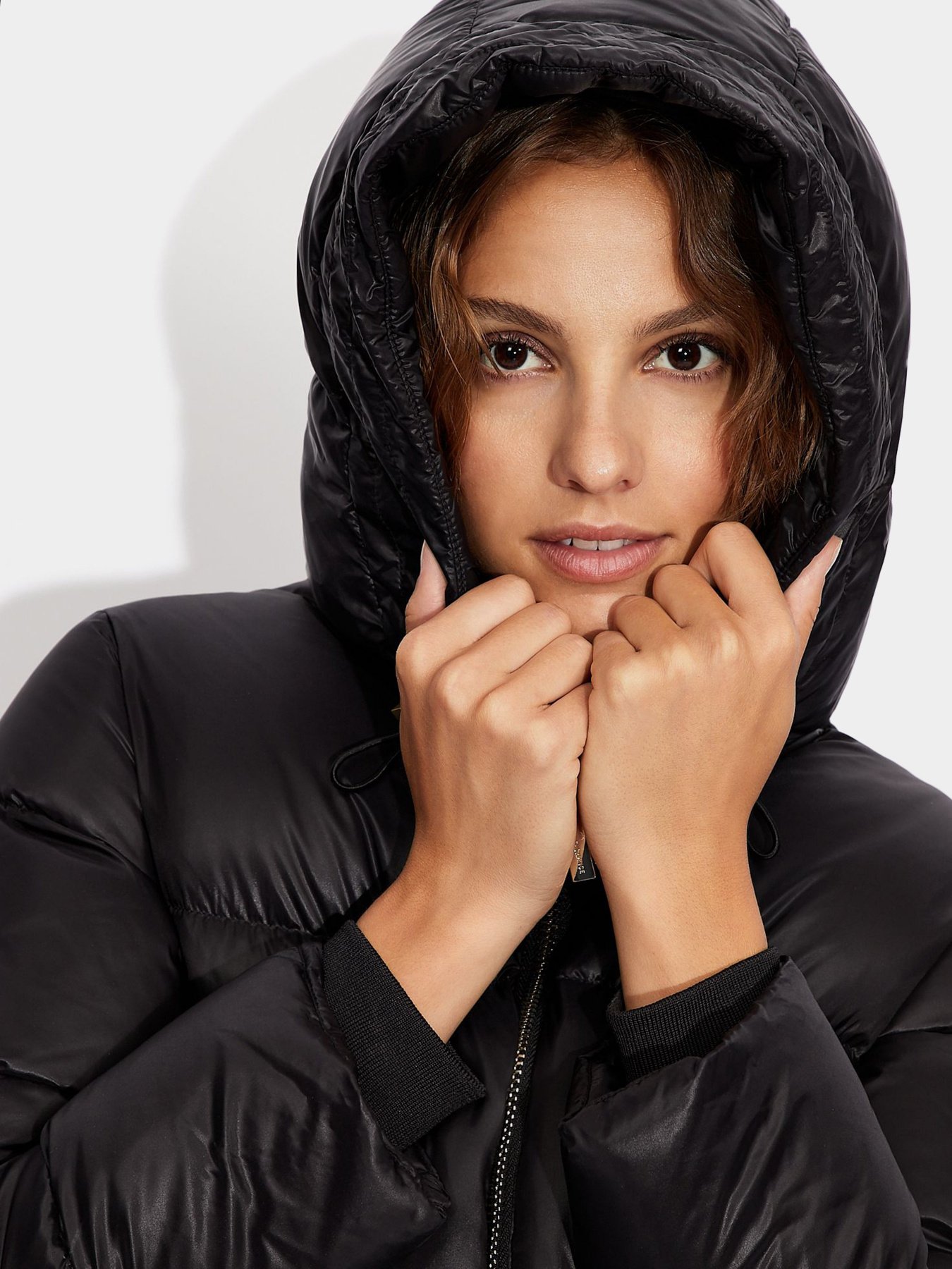 Пуховик Armani Exchange модель 6HYK19-YNLLZ-1200 Фото