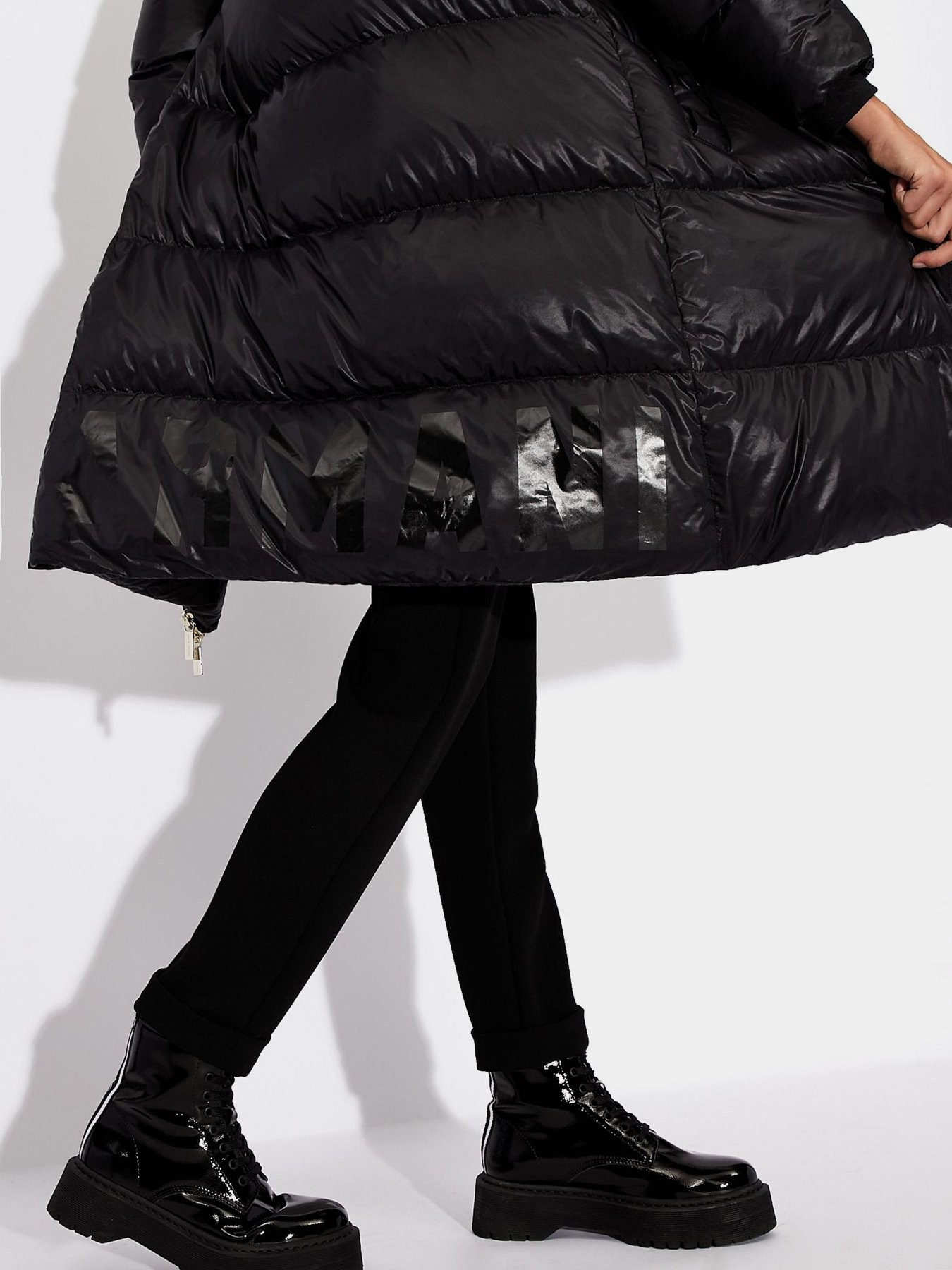 Пуховик Armani Exchange модель 6HYK19-YNLLZ-1200 Фото