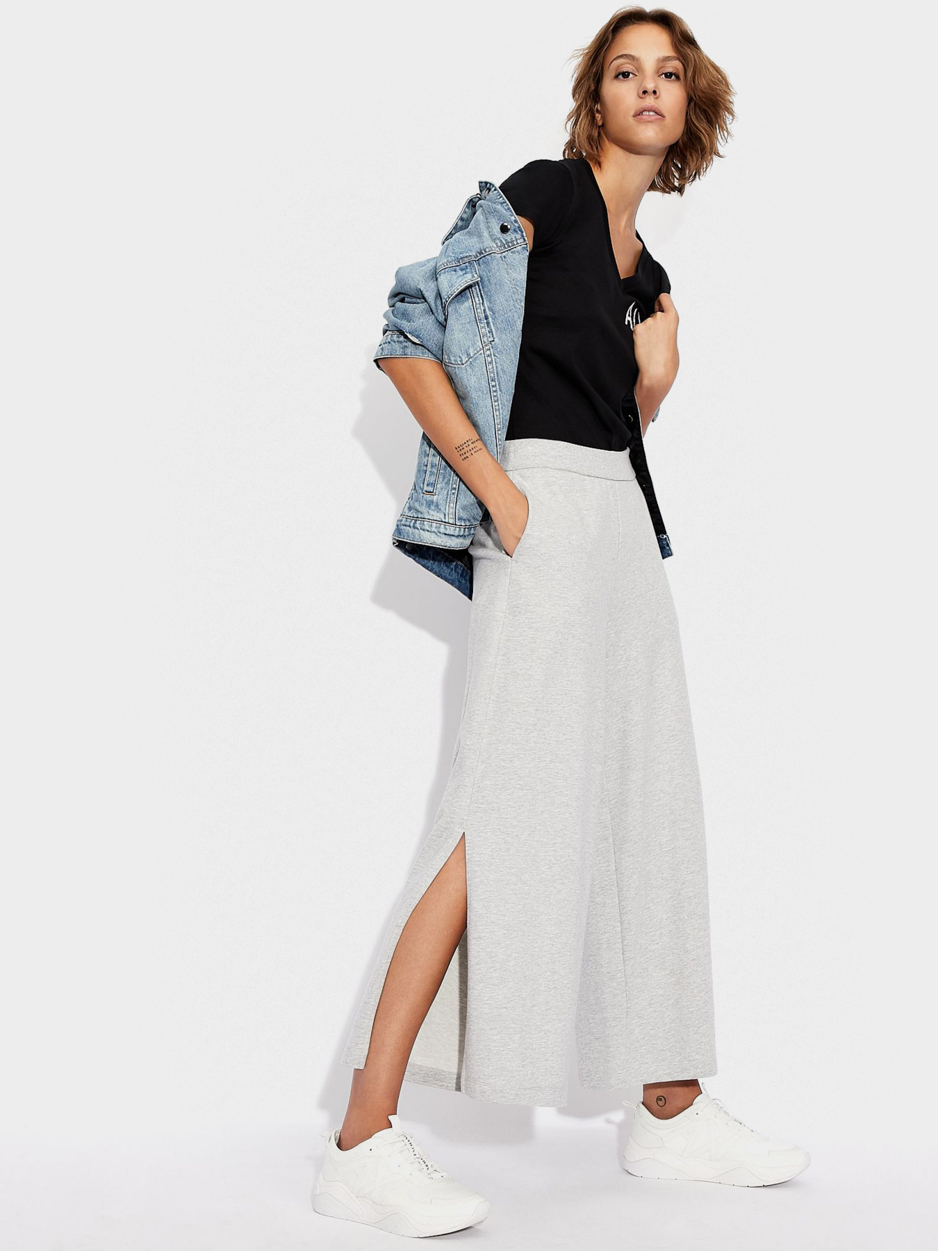 Повседневные штаны Armani Exchange модель 6HYP86-YJ7EZ-3911 Фото