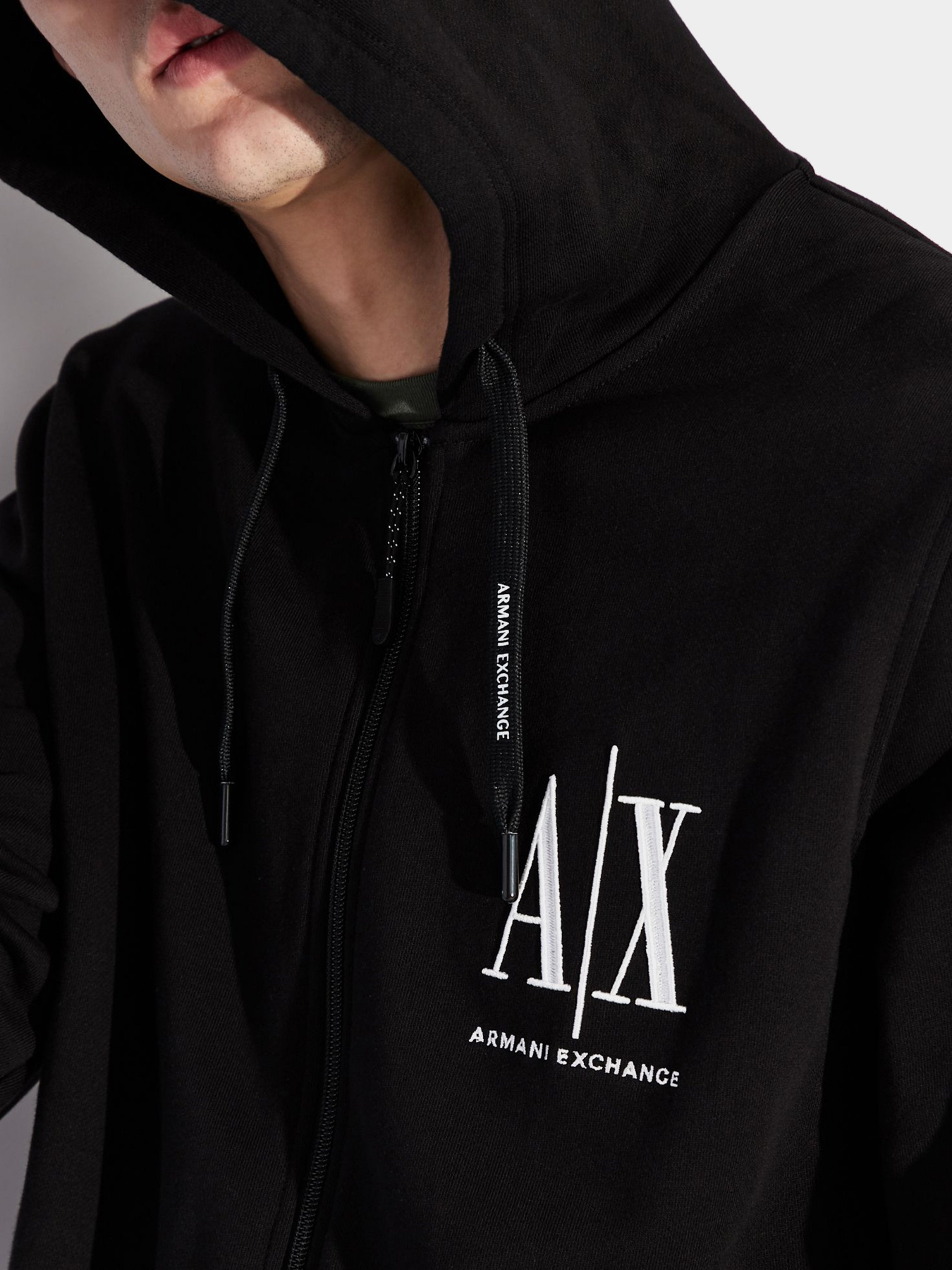 Кофта Armani Exchange модель 8NZMPP-ZJ1ZZ-1200 Кофта Armani Exchange модель 8NZMPP-ZJ1ZZ-1200 Фото