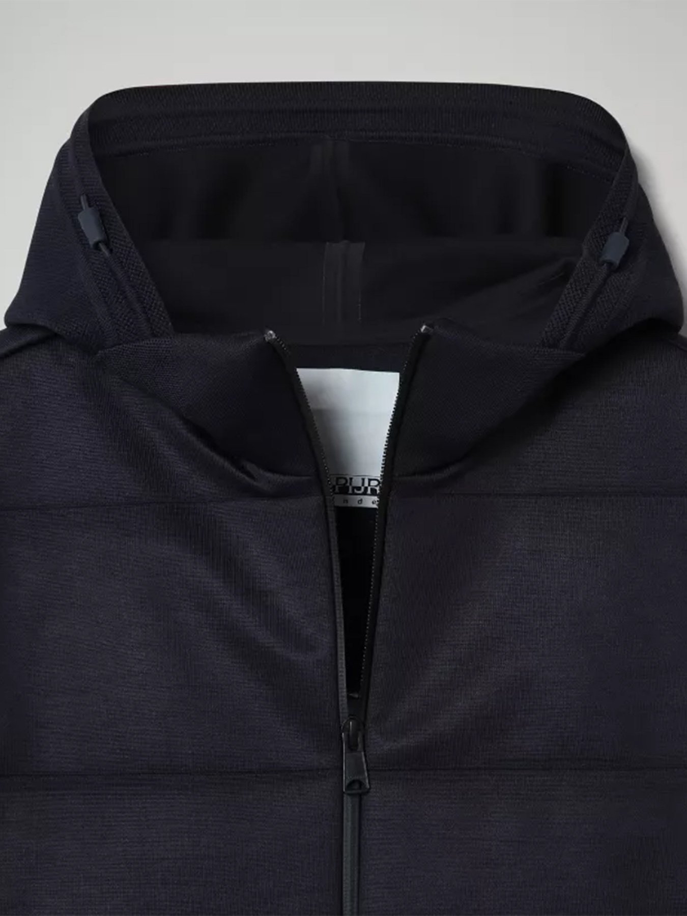 Куртка Napapijri Ze-K304 модель NP0A4EKA1761 Куртка Napapijri Ze-K304 модель NP0A4EKA1761 Фото