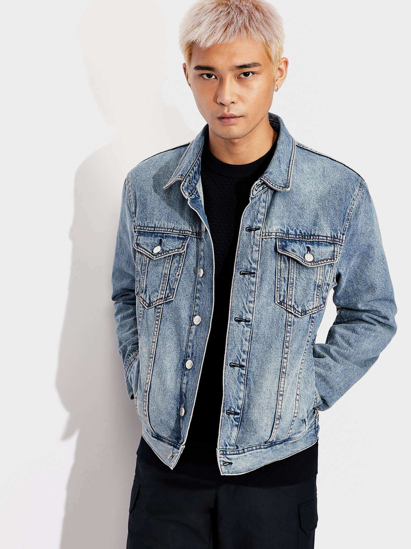 Джемпер Armani Exchange модель 6HZM3B-ZMU6Z-1506 Фото