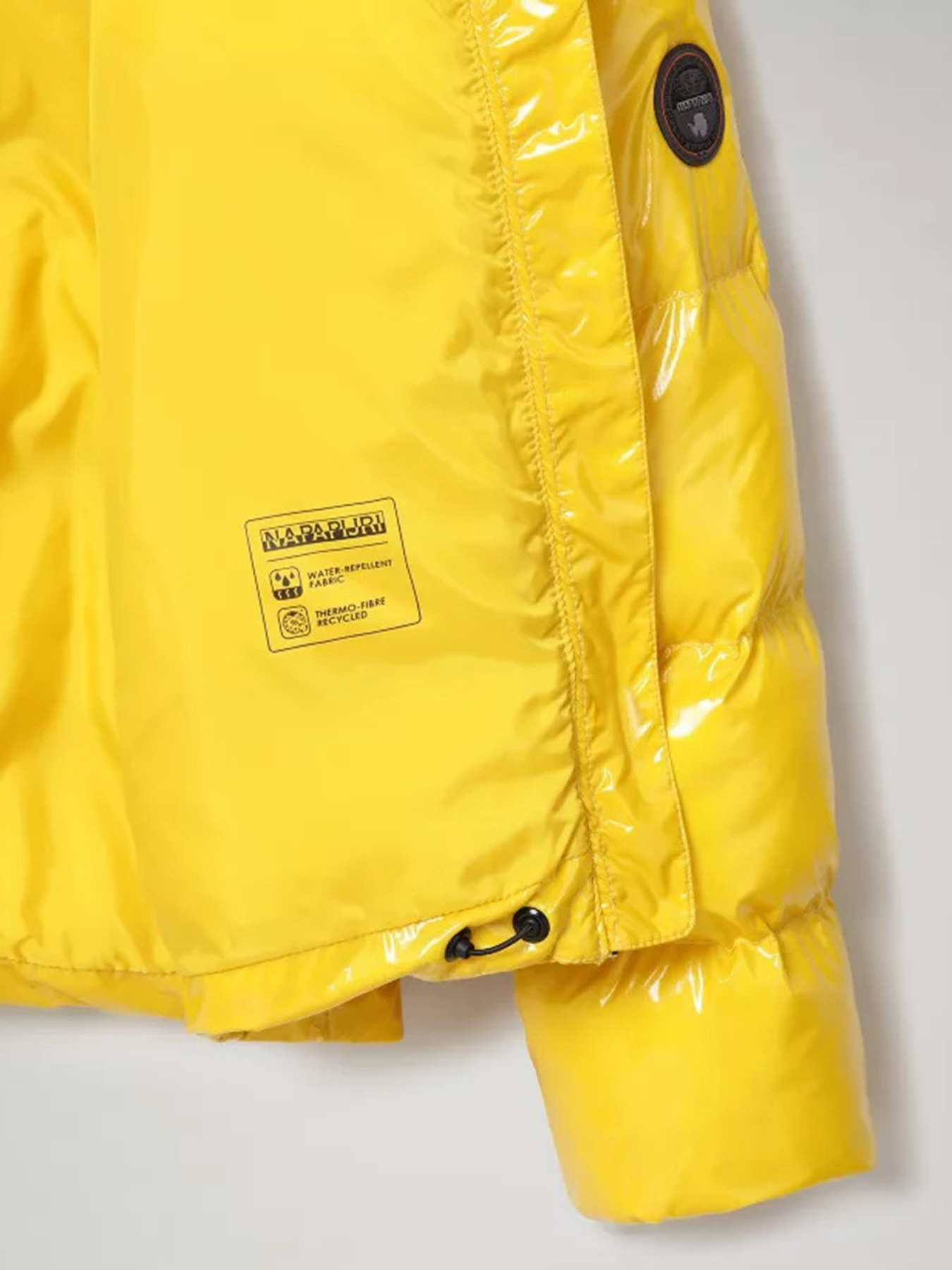 Куртка Napapijri Loyly модель NP0A4ELIYA81 Куртка Napapijri Loyly модель NP0A4ELIYA81 Фото
