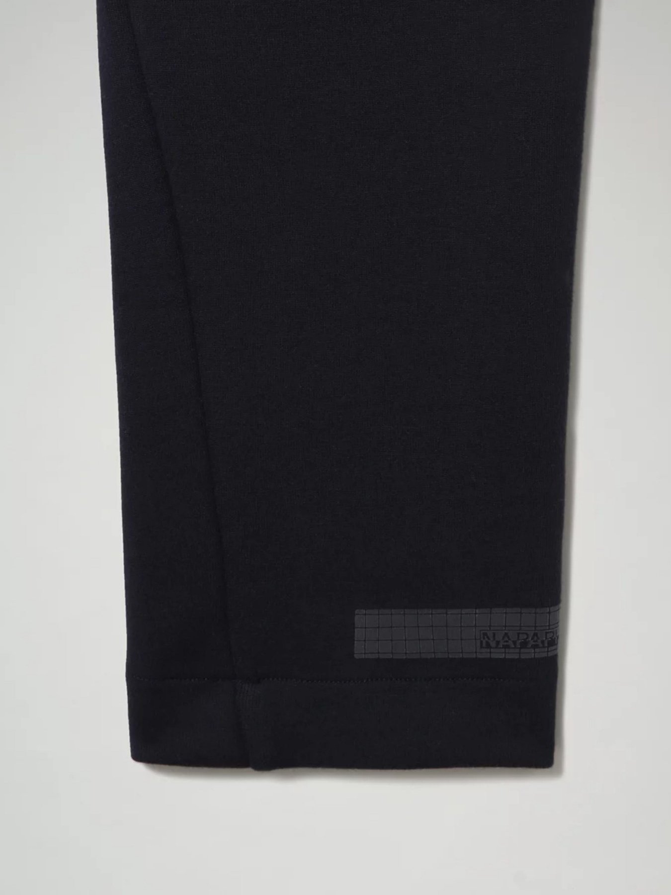 Штаны спортивные Napapijri Oodi модель NP0A4ELR1761 Фото