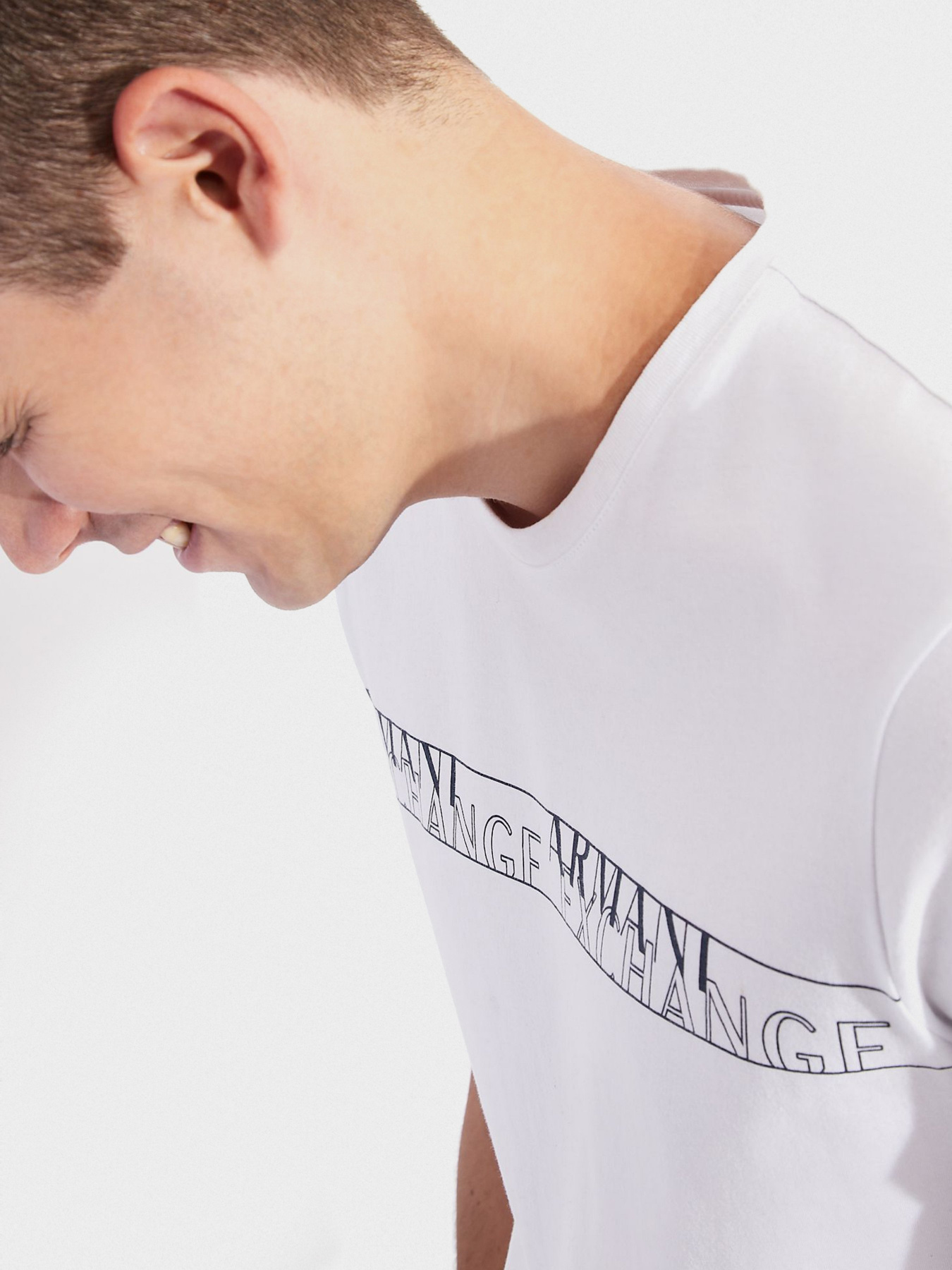 Футболки и поло Armani Exchange модель 6HZTFC-ZJBVZ-1100 Фото