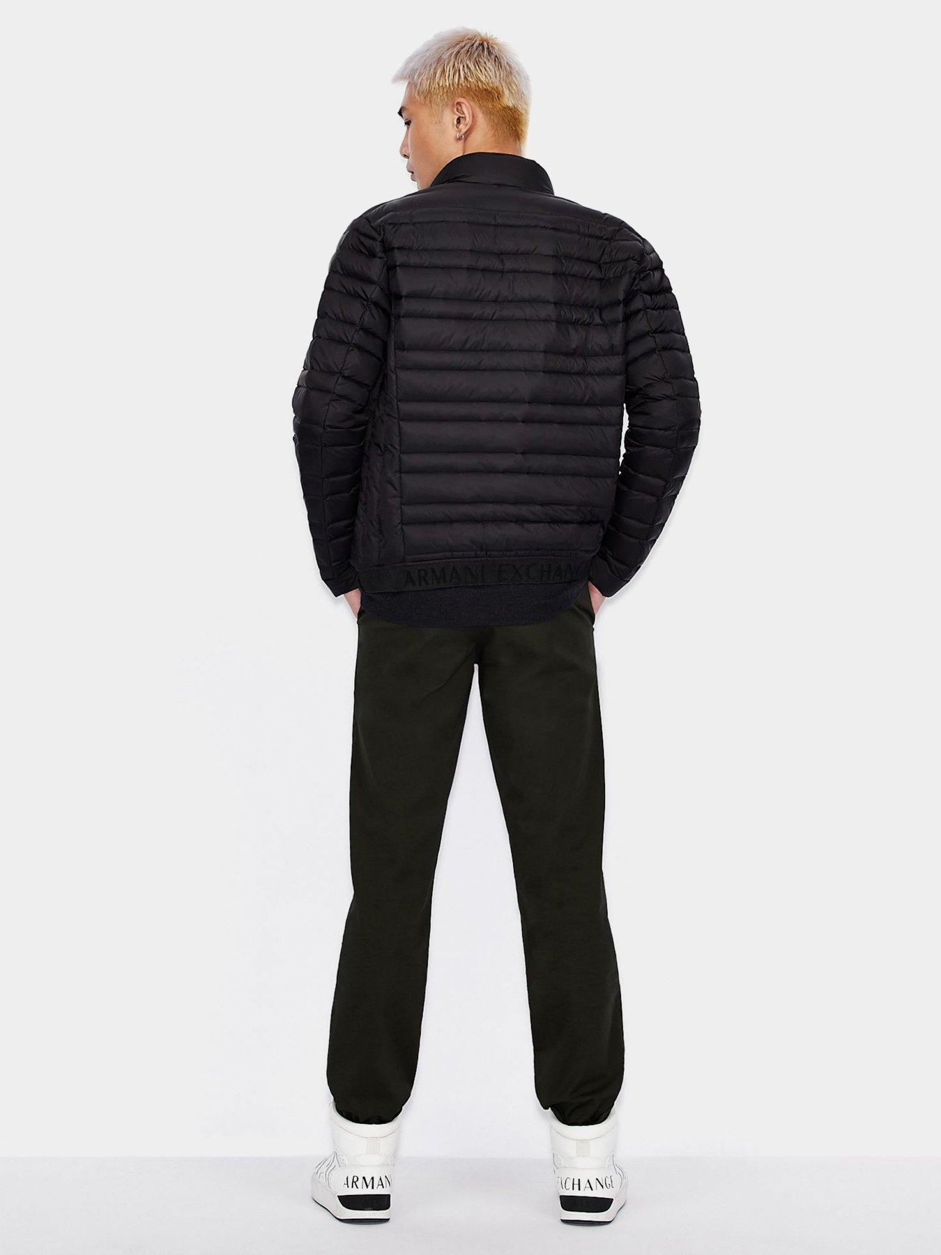 Пуховик Armani Exchange модель 8NZB51-ZNW3Z-0217 Фото