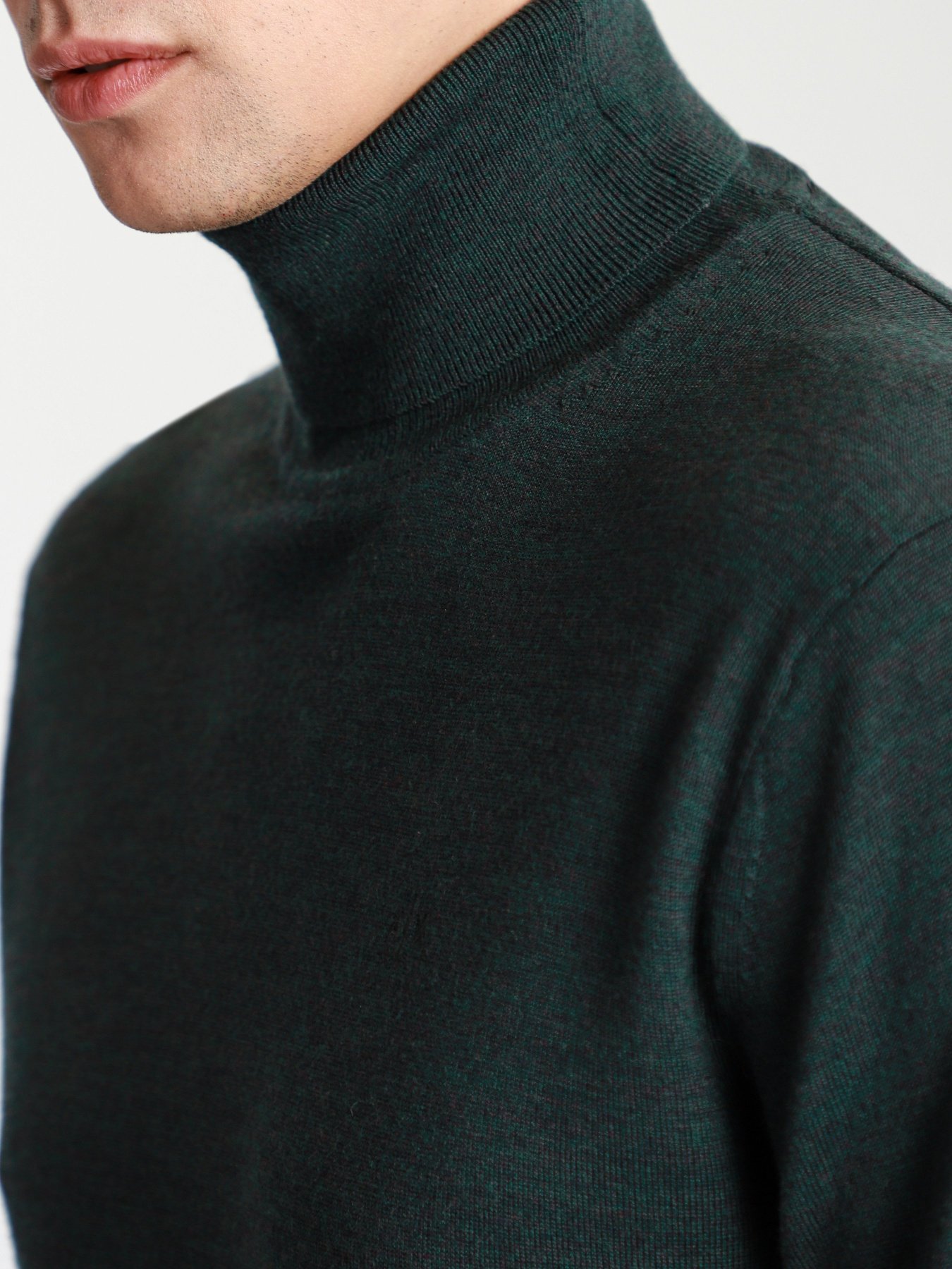 Водолазка Armani Exchange модель 8NZM3C-ZM8AZ-3809 Фото