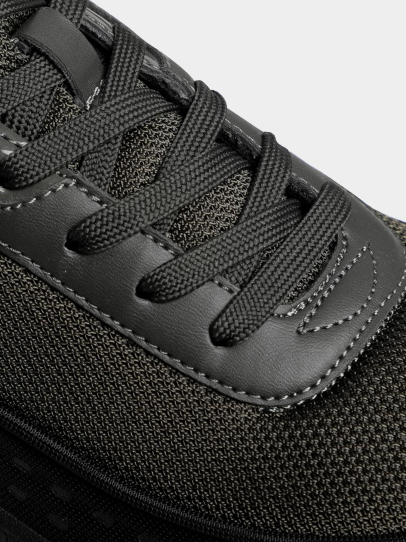 Кроссовки Armani Exchange модель XUX072-XV242-K001 Фото