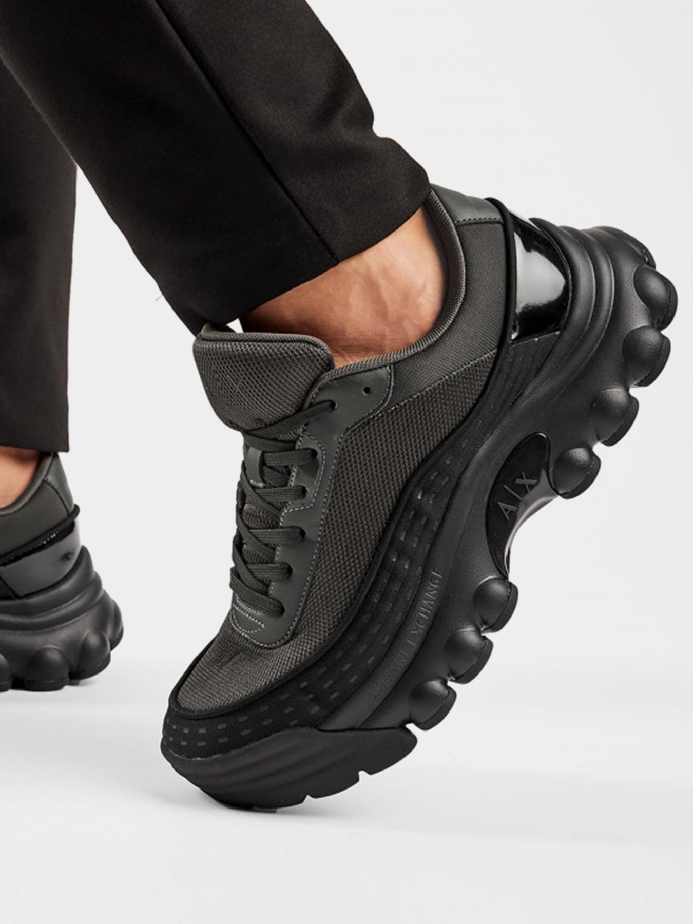 Кроссовки повседневные Armani Exchange модель XUX072-XV242-K001 Фото