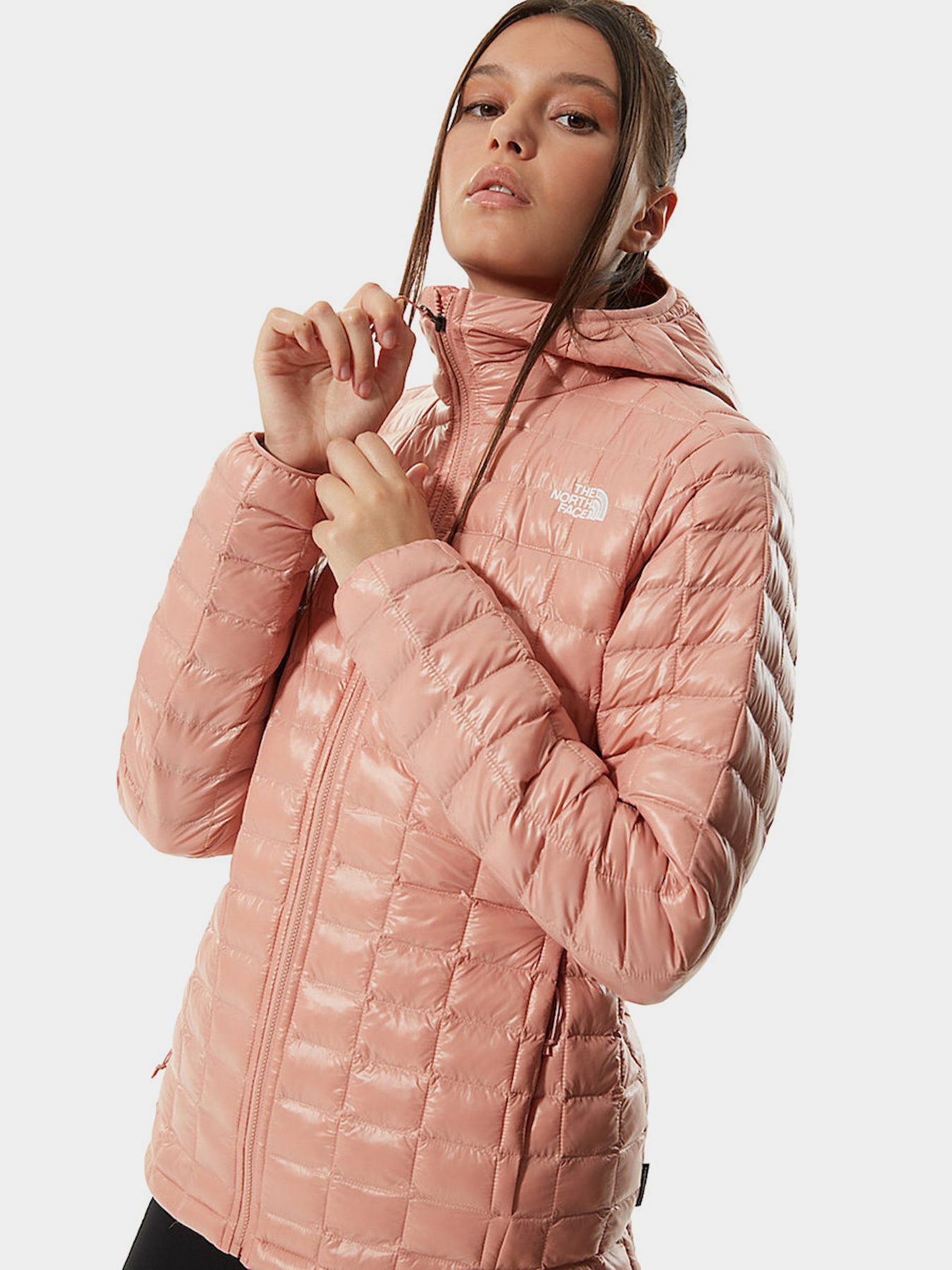 Куртка The North Face THERMOBALL ECO модель NF0A3YGNR131 Куртка The North Face THERMOBALL ECO модель NF0A3YGNR131 Фото