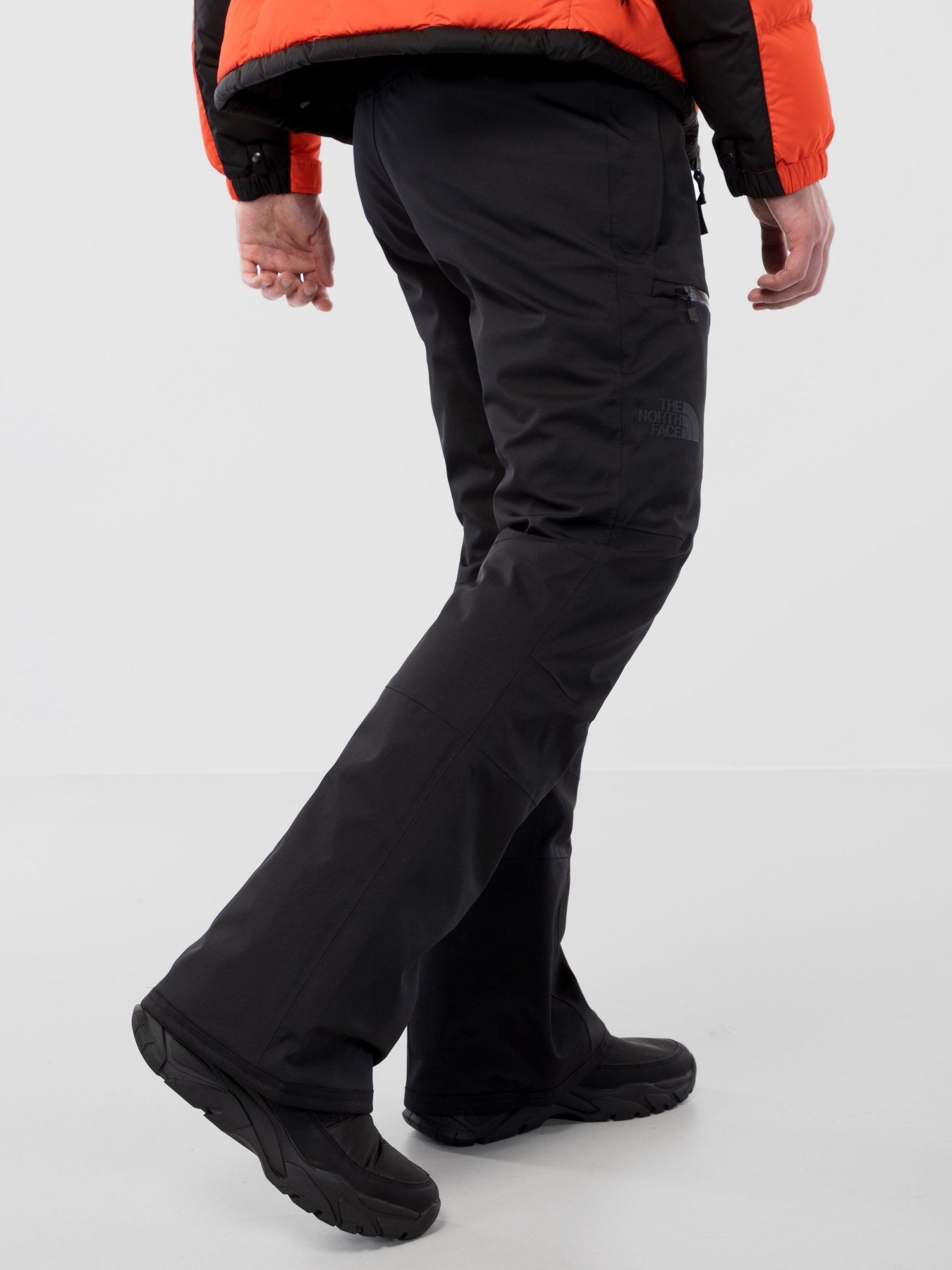 Лыжные штаны The North Face Chakal модель NF0A4QXGJK31 Фото