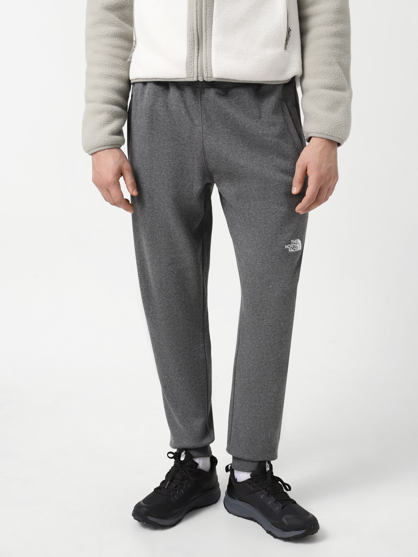 Спортивні штани The North Face NSE модель NF0A4SVQDYY1 Фото