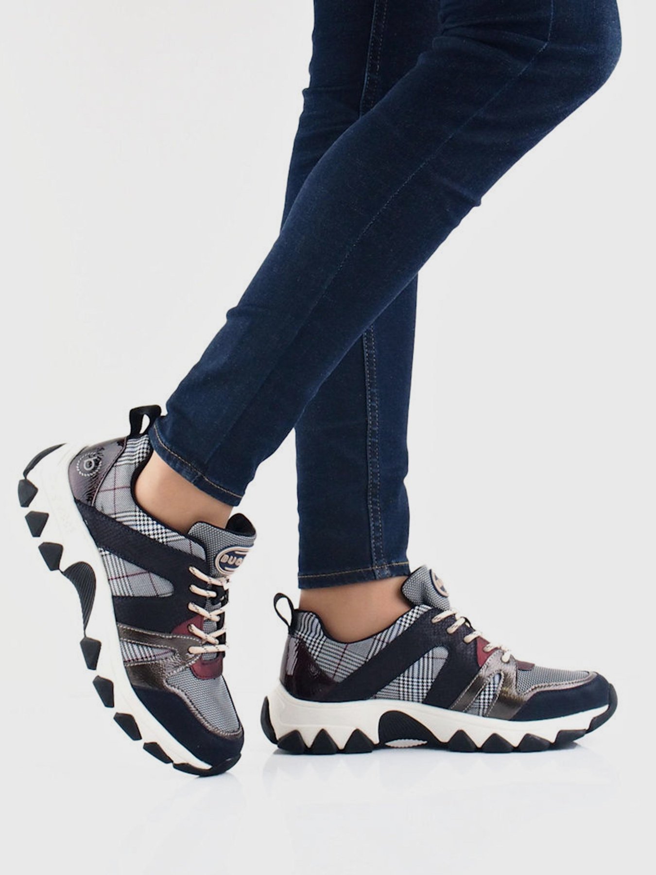 Кросівки Bugatti модель 432-95201-5557-4115 Фото