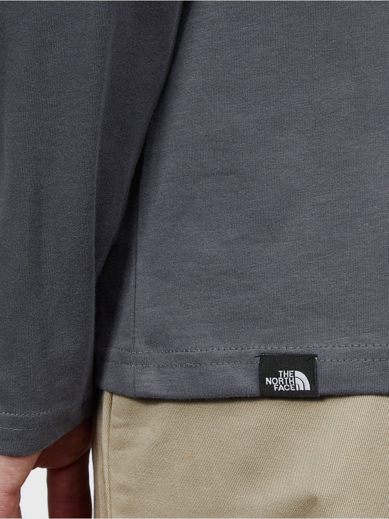 Реглан The North Face  L\S Fine модель NF0A37FT1741 Фото