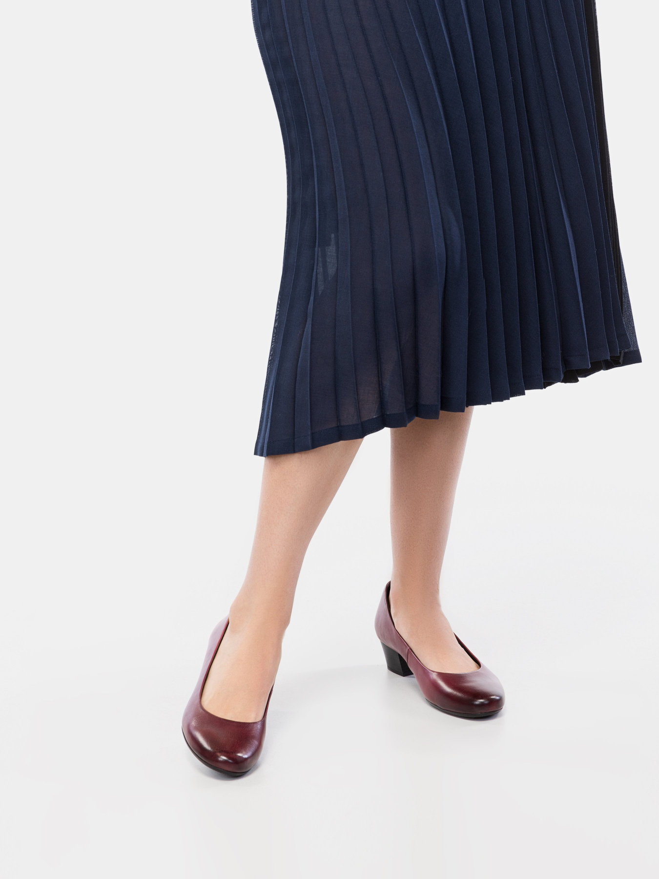 Туфлі Marco Tozzi модель 2-2-22306-35 507 BORDEAUX ANT. Фото