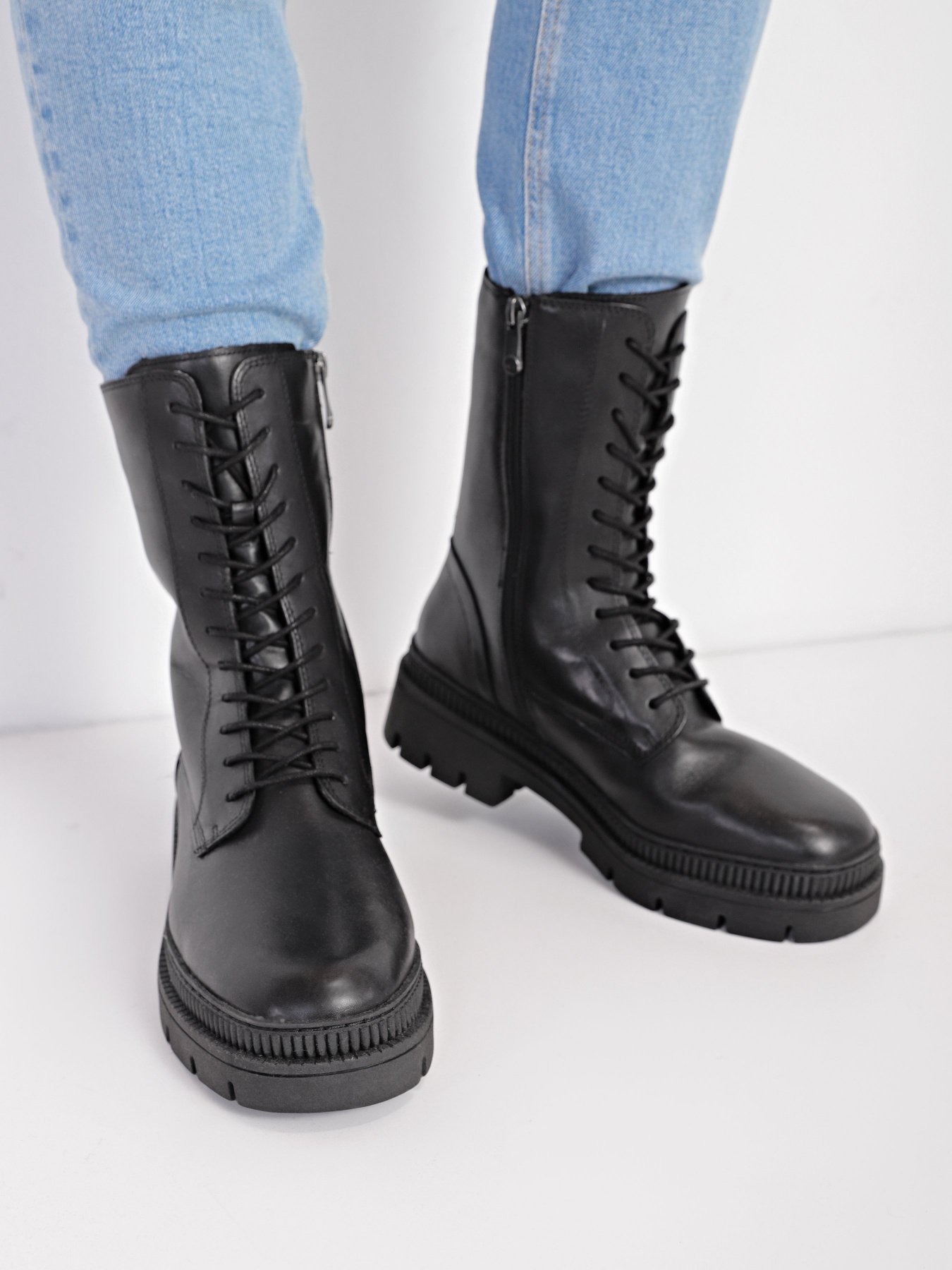 Чоботи Marco Tozzi модель 2-2-26703-29 007 BLACK UNI Фото