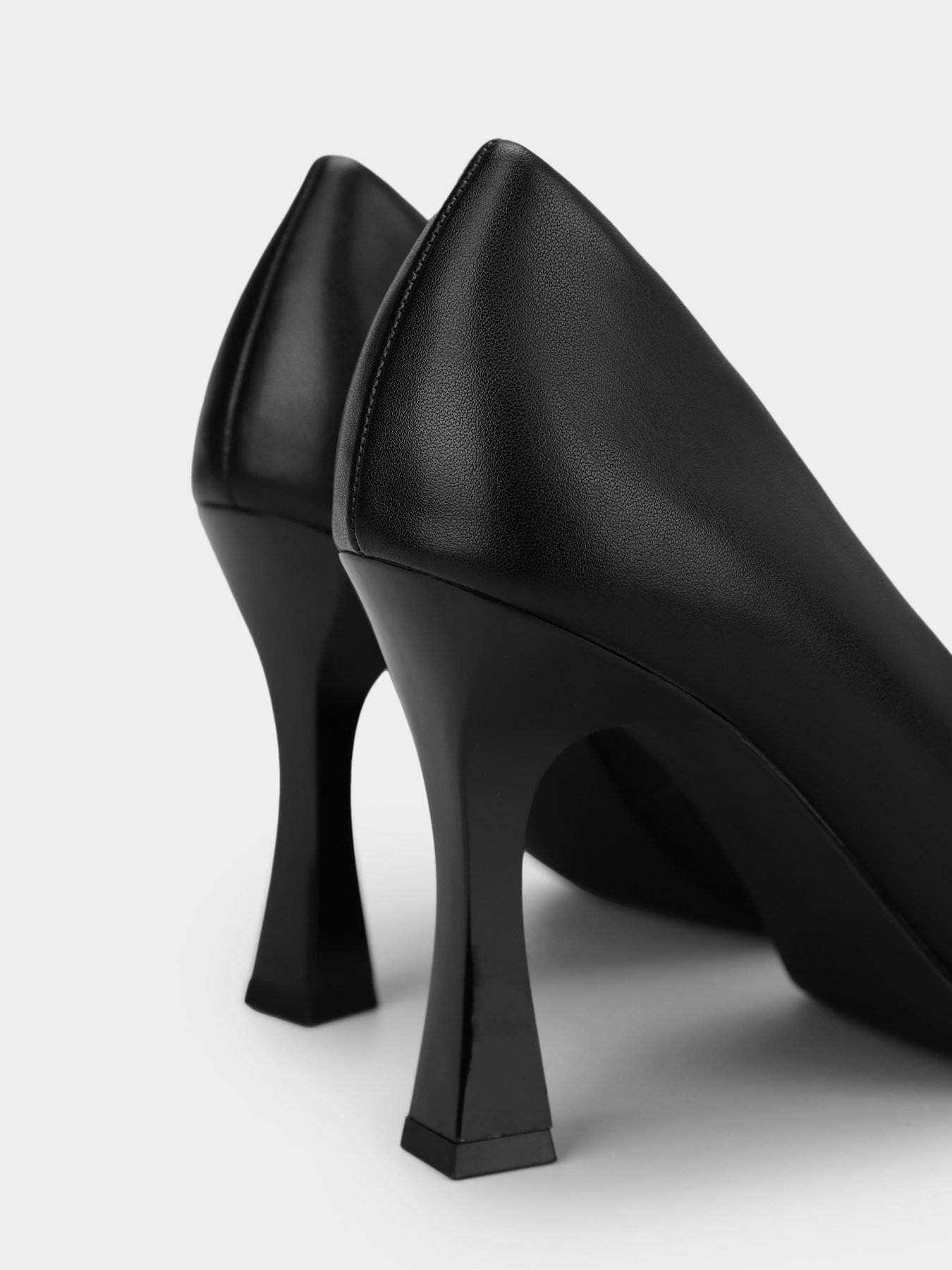 Туфли-лодочки Marco Tozzi модель 2-2-22406-20 001 BLACK Фото