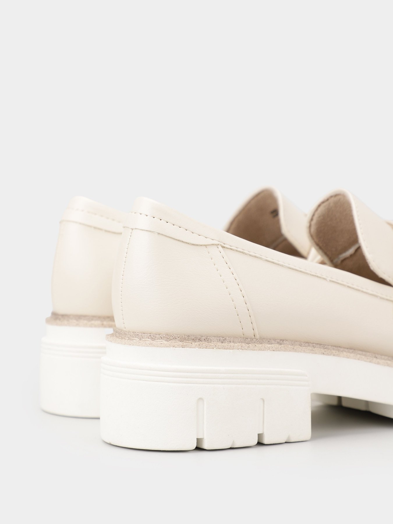 Лоферы Marco Tozzi модель 2-2-24701-20 403 CREAM Фото