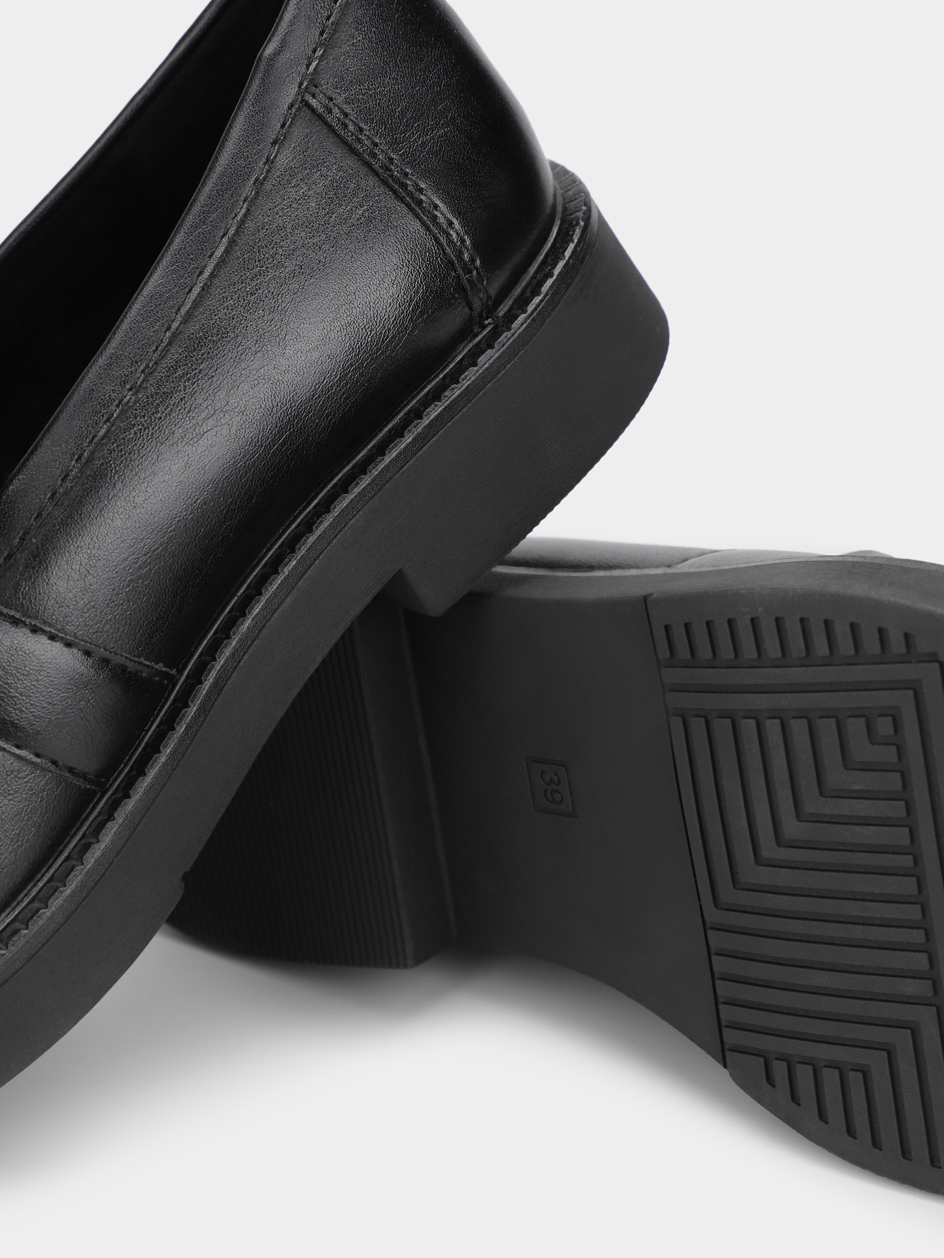 Лофери Marco Tozzi модель 2-24301-42-001 Фото