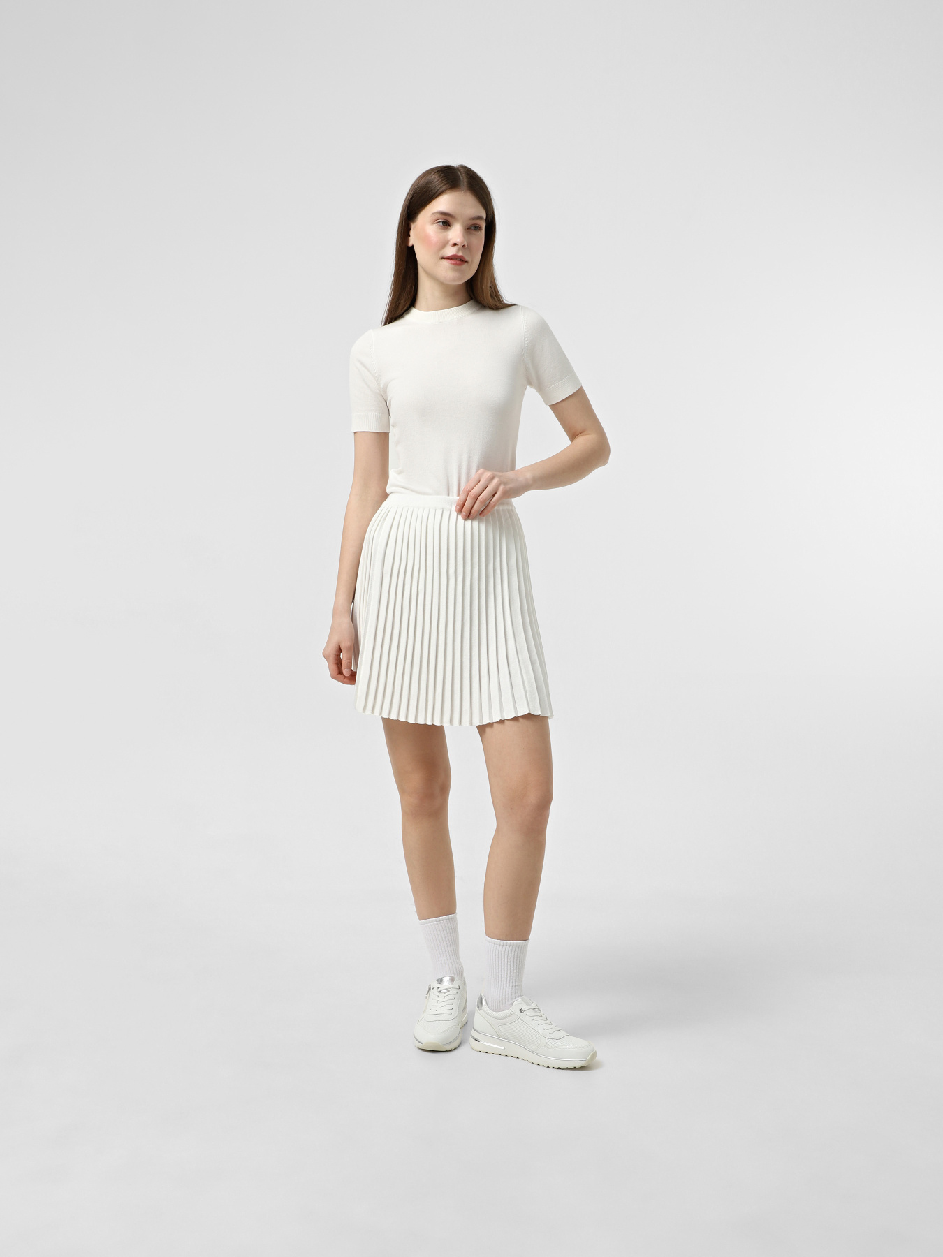 Кросівки повсякденні Marco Tozzi модель 2-23770-44-197 Кросівки повсякденні Marco Tozzi модель 2-23770-44-197 Фото