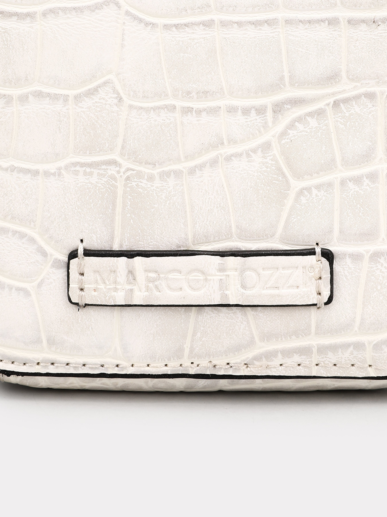 Чохол для смартфону Marco Tozzi модель 2-2-61103-26 990 LT. GREY CROCO Чохол для смартфону Marco Tozzi модель 2-2-61103-26 990 LT. GREY CROCO Фото