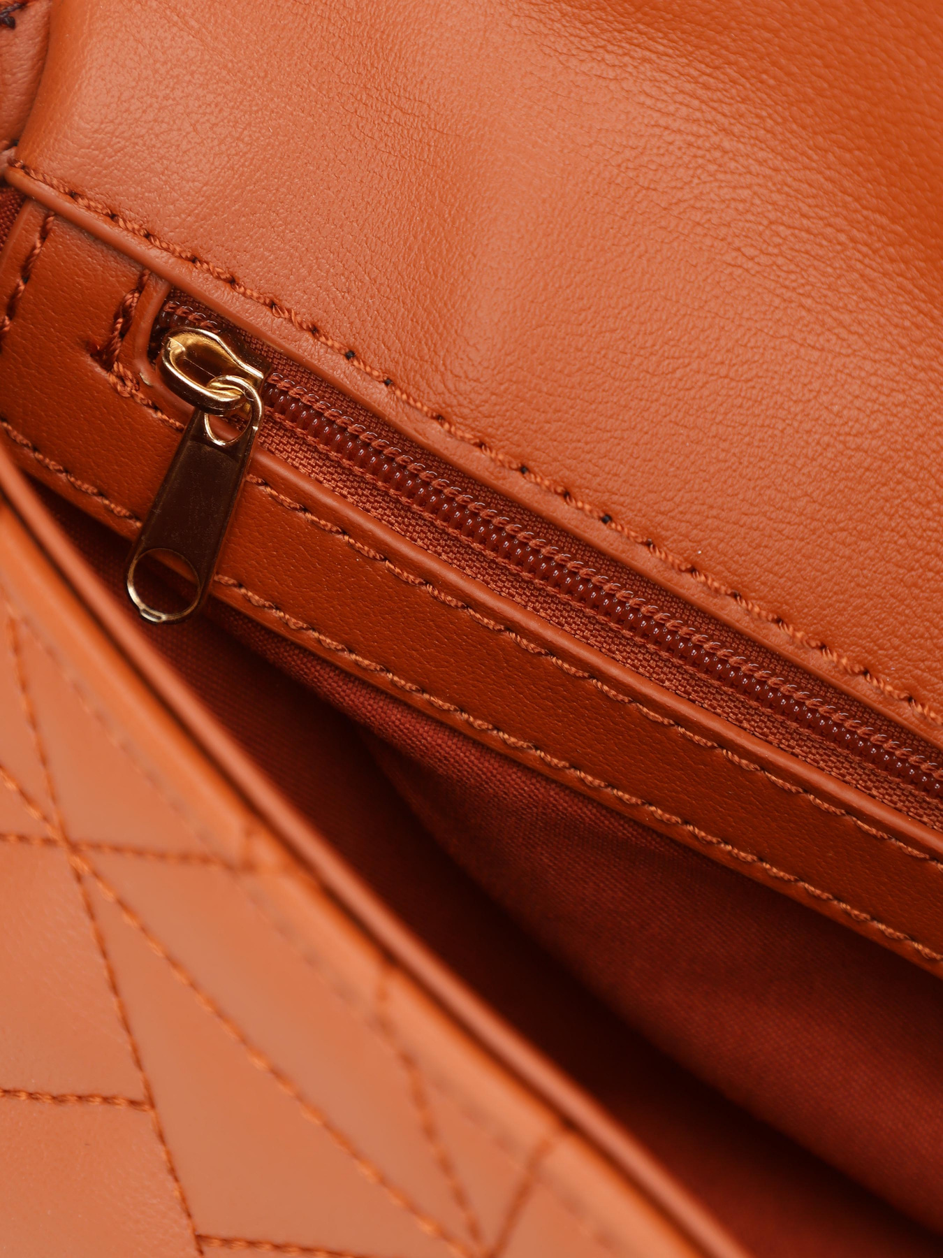 Крос-боді Marco Tozzi модель 2-2-61009-41-624 Крос-боді Marco Tozzi модель 2-2-61009-41-624 Фото