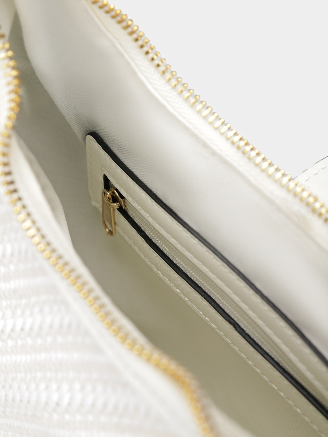 Хобо Marco Tozzi модель 2-61018-44-197 Хобо Marco Tozzi модель 2-61018-44-197 Фото