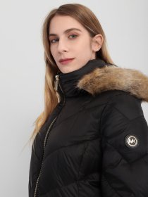 Пуховик Michael Kors модель 77F5546M81_001 Фото