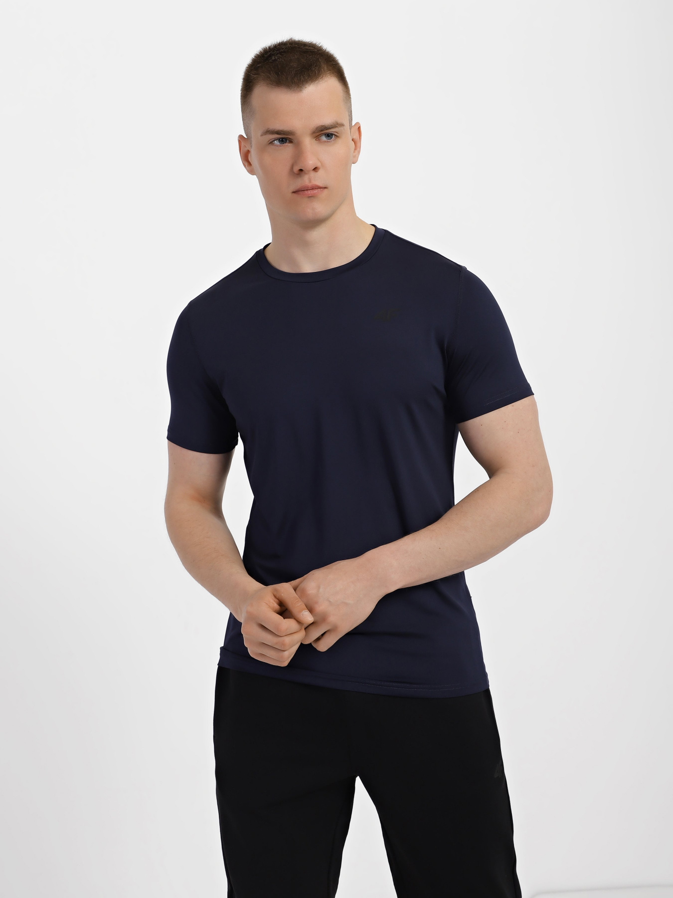 Спортивна футболка 4F Basic модель 4FSS23TFTSM259-31S Фото