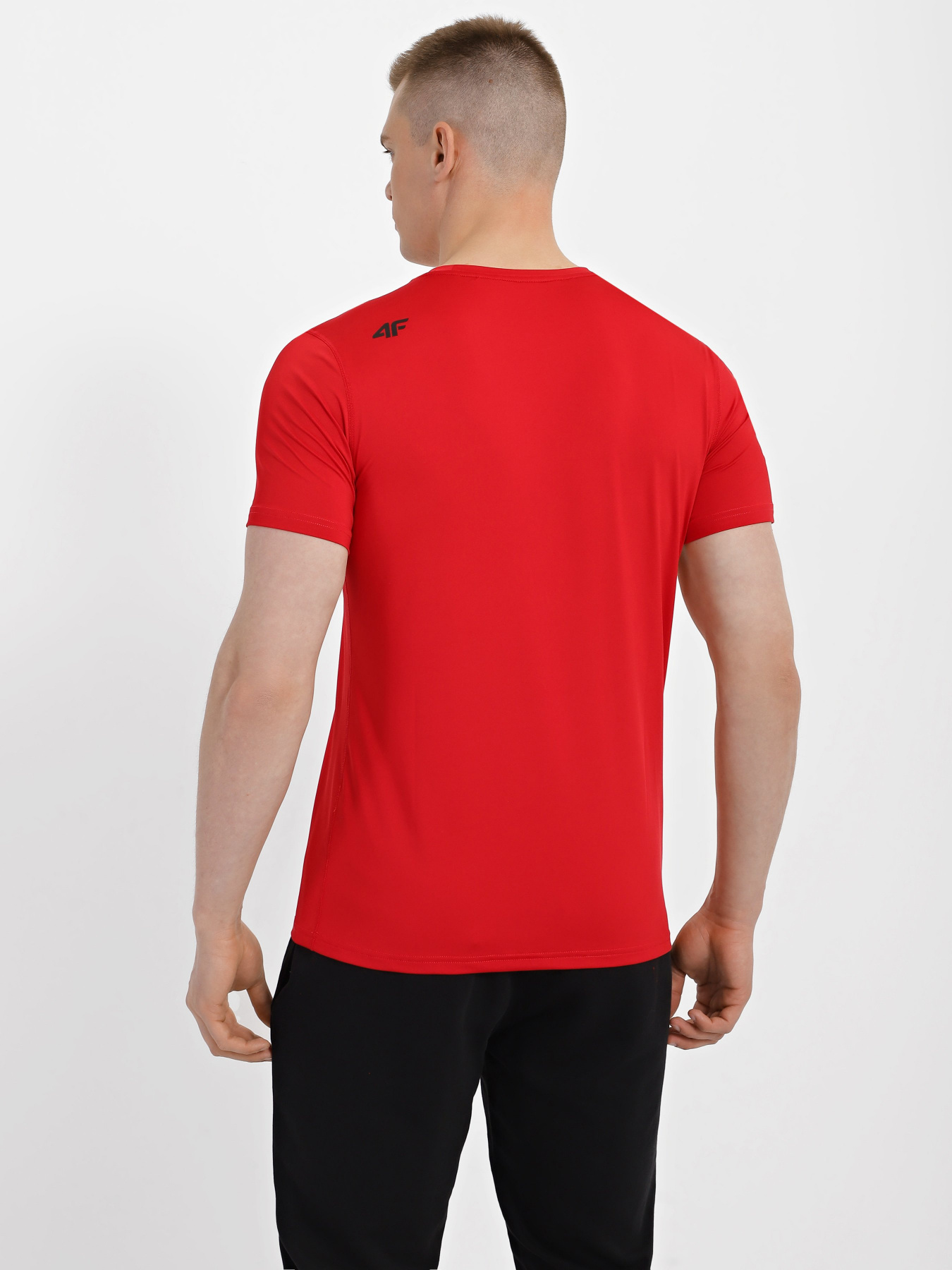 Спортивна футболка 4F Basic модель 4FSS23TFTSM259-62S Фото