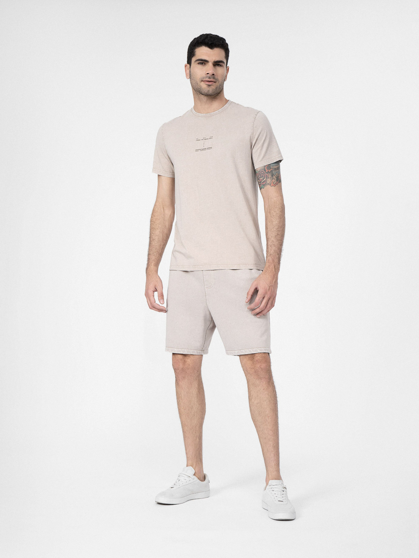 Шорты 4F Modern Explorer модель 4FSS23TSHOM052-83S Фото