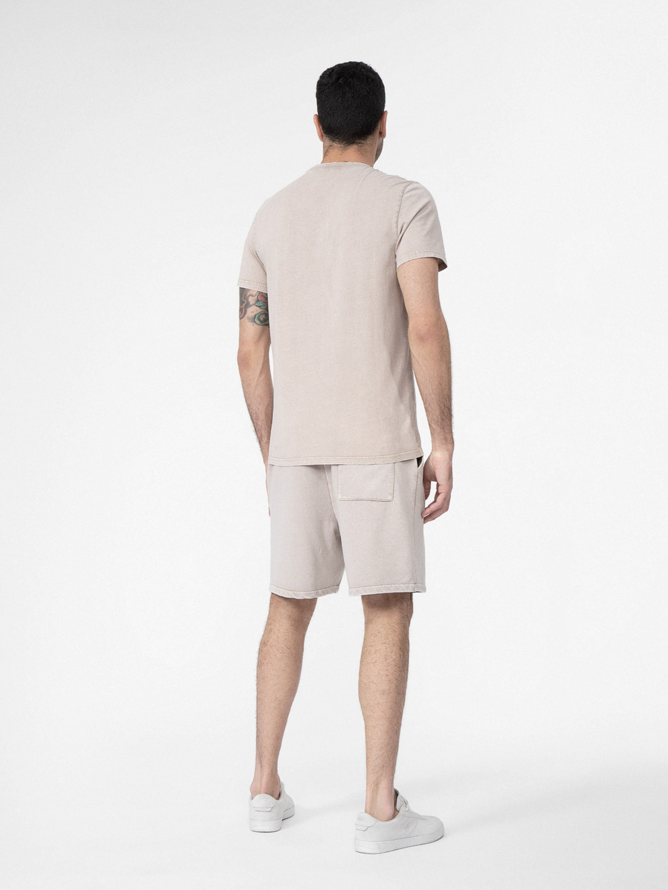 Шорты 4F Modern Explorer модель 4FSS23TSHOM052-83S Фото