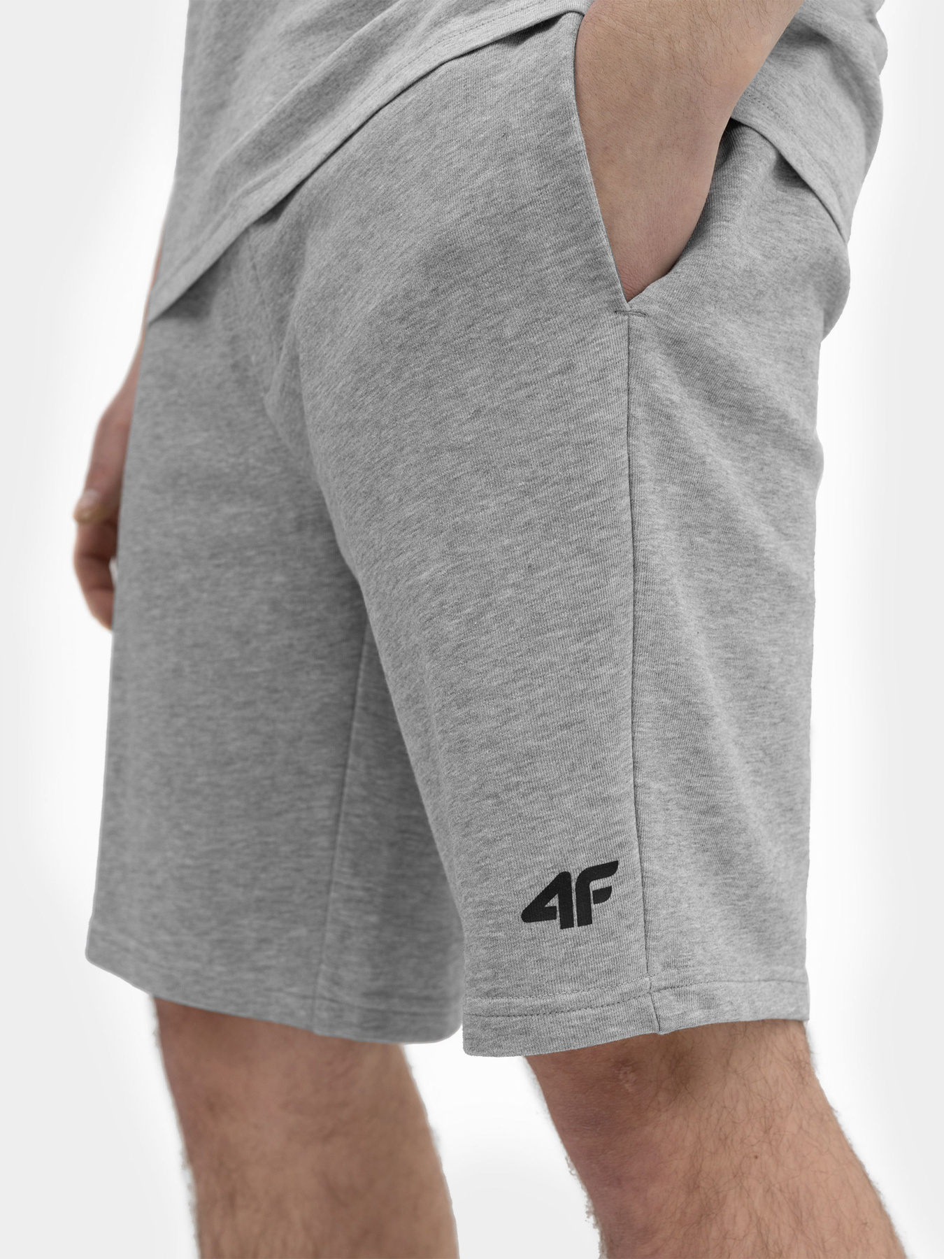 Повсякденні шорти 4F модель 4FSS23TSHOM156-27M Повсякденні шорти 4F модель 4FSS23TSHOM156-27M Фото