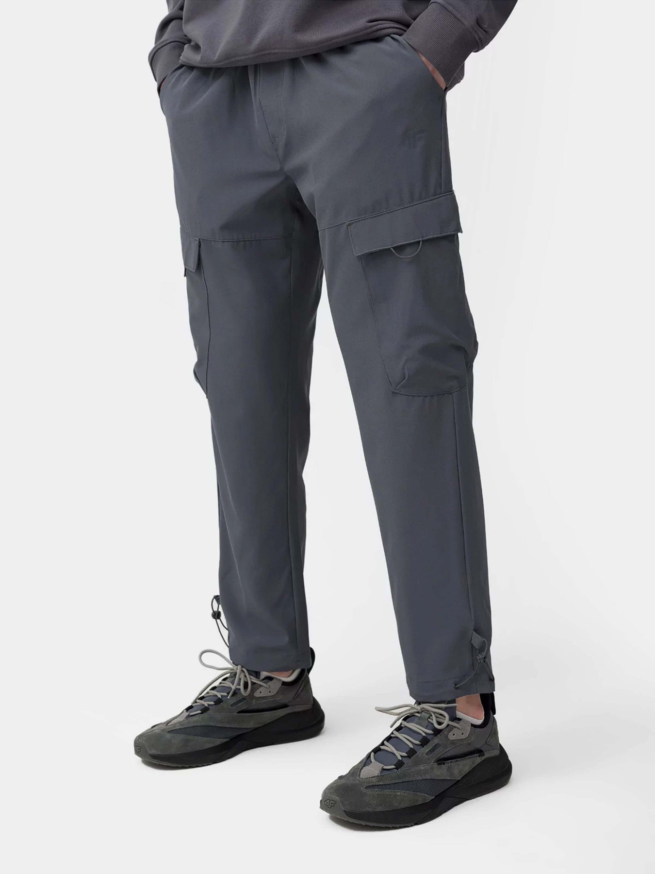 Карго 4F Modern Explorer модель 4FSS23TTROM136-22S Фото