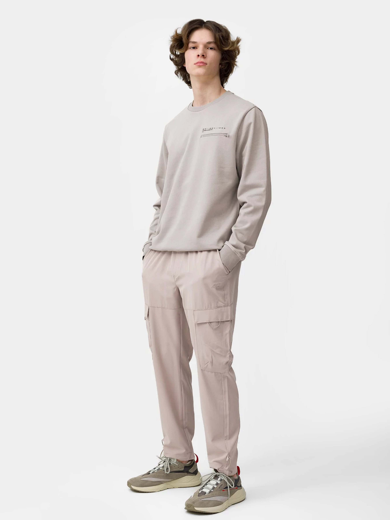 Карго 4F Modern Explorer модель 4FSS23TTROM136-83S Фото