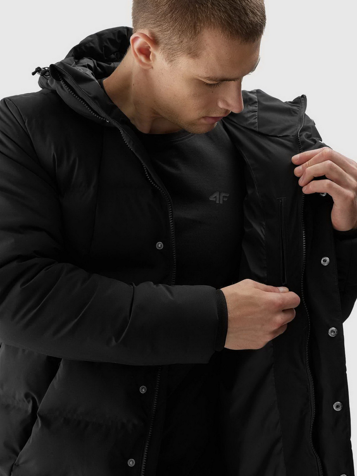 Куртки и дубленки 4F Outerwear модель 4FAW23TDJAM249-20S Куртки и дубленки 4F Outerwear модель 4FAW23TDJAM249-20S Фото
