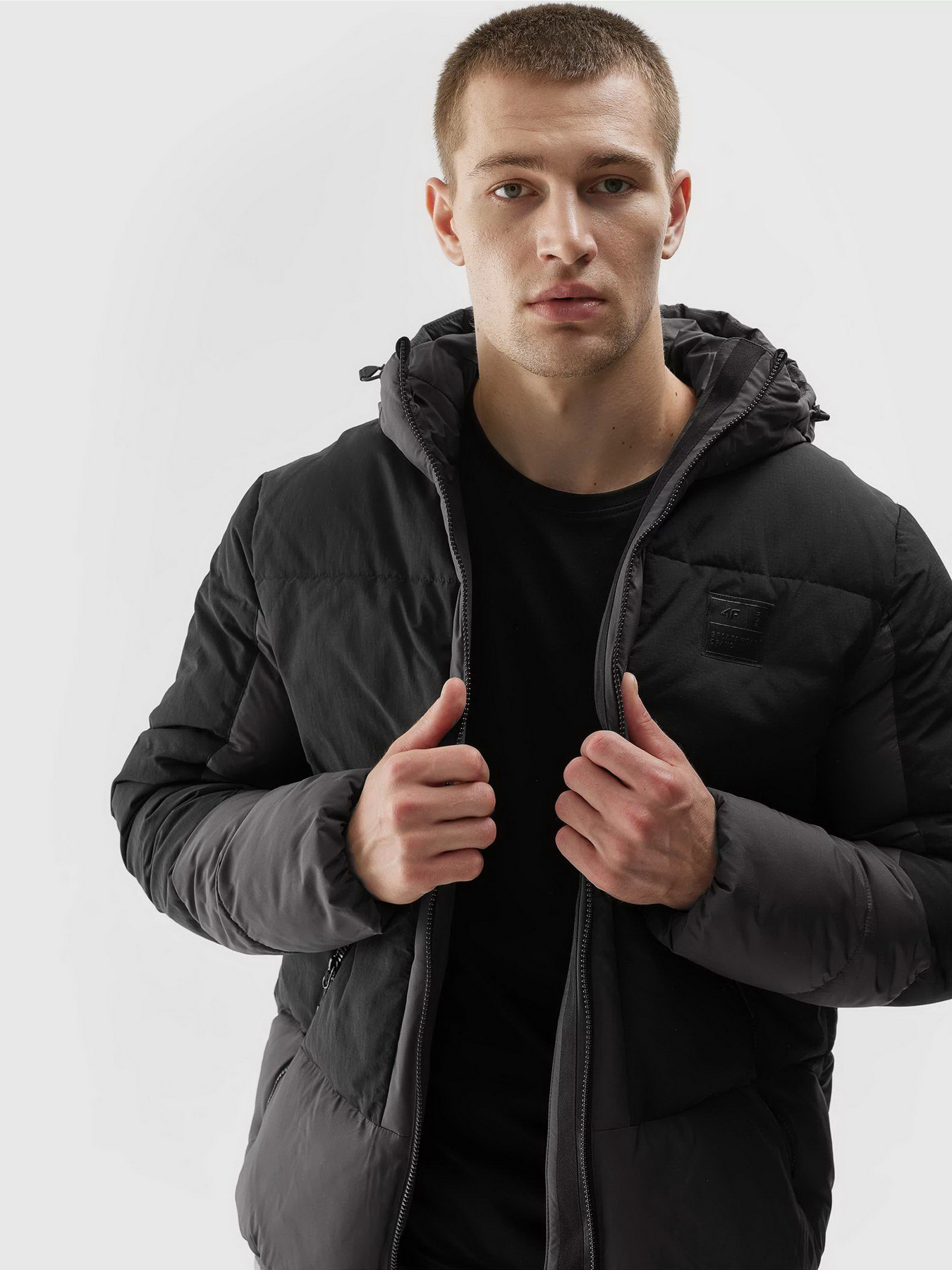 Зимова куртка 4F Outerwear модель 4FAW23TDJAM244-22S Фото