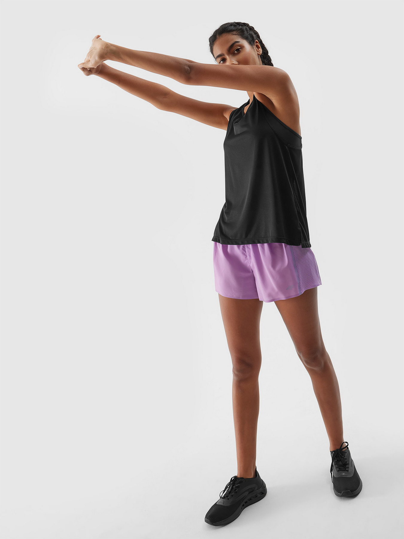 Майка спортивная 4F Fnk F704 модель 4FWSS24TFTSF704-20S Фото