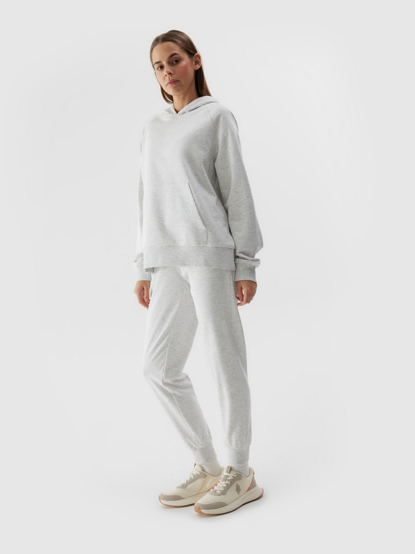 Штаны спортивные 4F Cas F606 модель 4FWSS24TTROF606-27M Фото