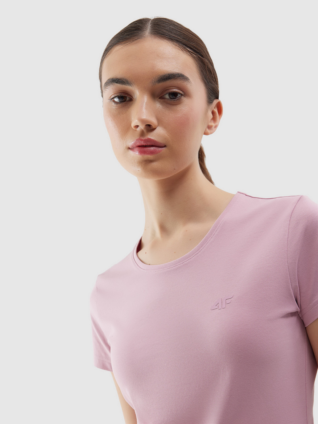 Футболка 4F F1161 модель 4FWSS24TTSHF1161-56S Фото