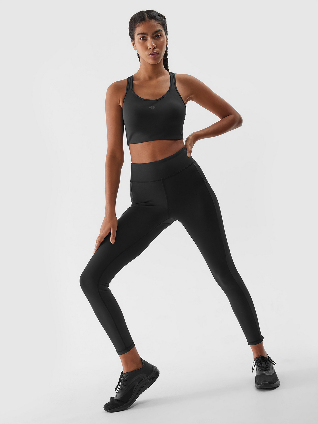 Спортивный топ 4F F117 модель 4FWSS24USBAF117-20S Спортивный топ 4F F117 модель 4FWSS24USBAF117-20S Фото