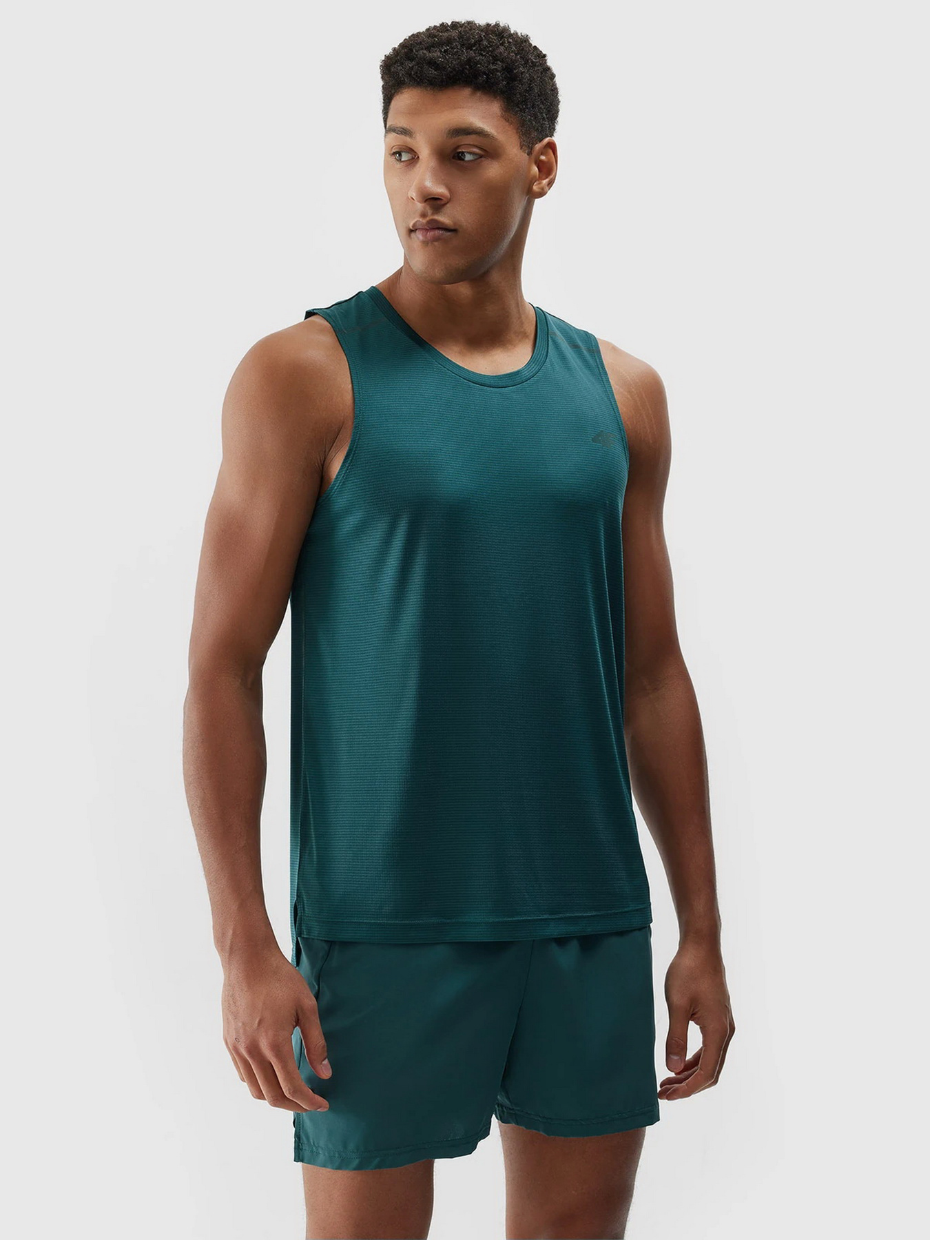 Шорты 4F M490 модель 4FWSS24TFSHM490-46S Фото