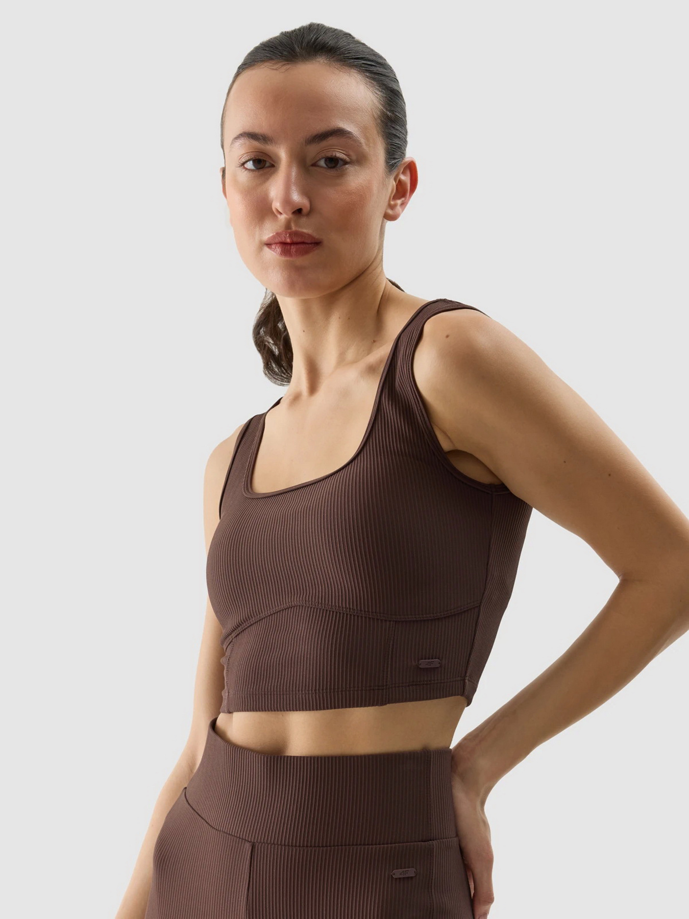 Спортивный топ 4F F072 модель 4FWSS24TSLEF072-80S Спортивный топ 4F F072 модель 4FWSS24TSLEF072-80S Фото