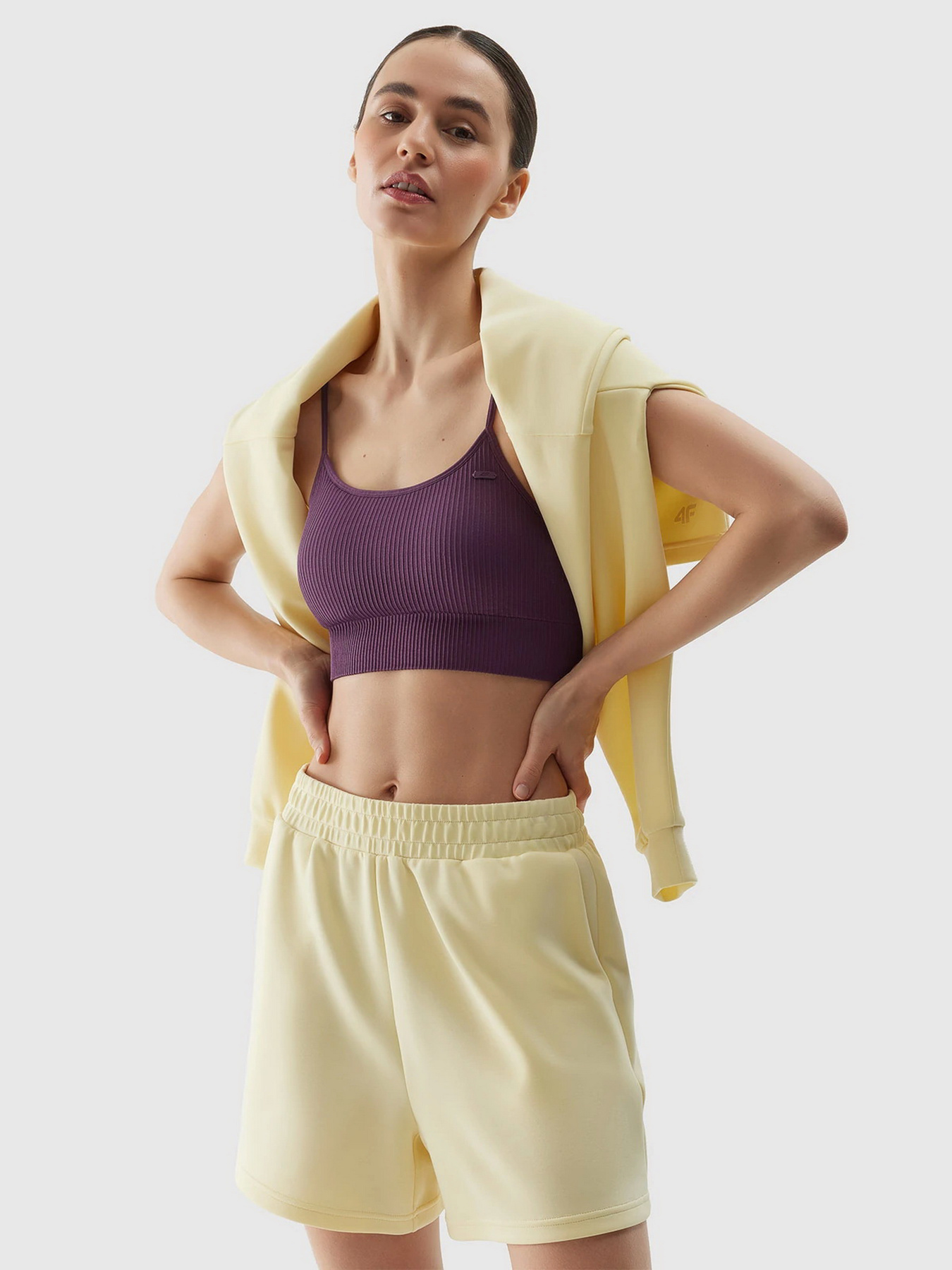 Світшот 4F F1001 модель 4FWSS24TSWSF1001-73S Фото