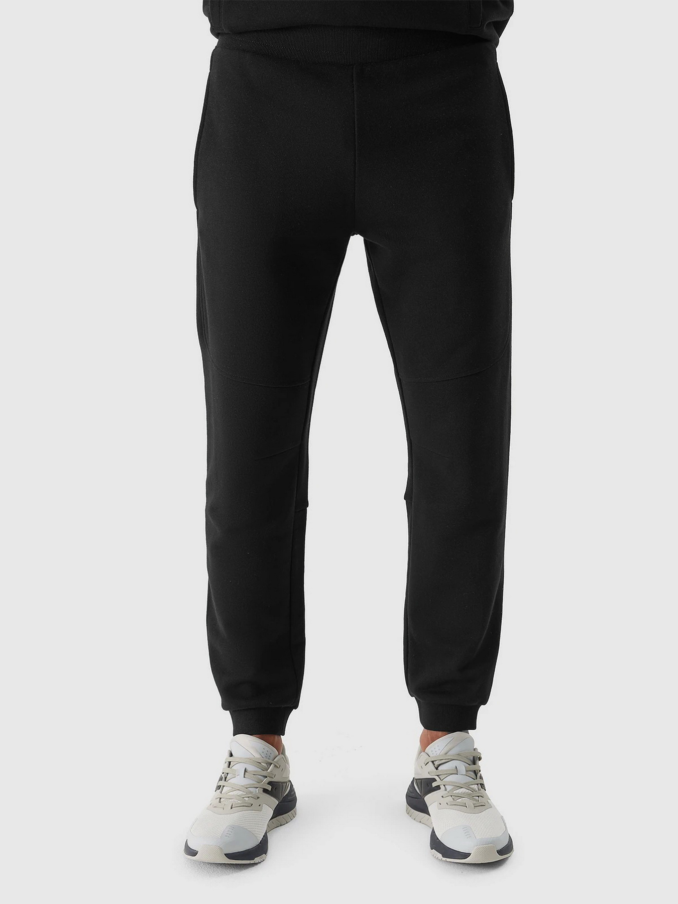 Спортивні штани 4F M645 модель 4FWSS24TTROM645-20S Фото