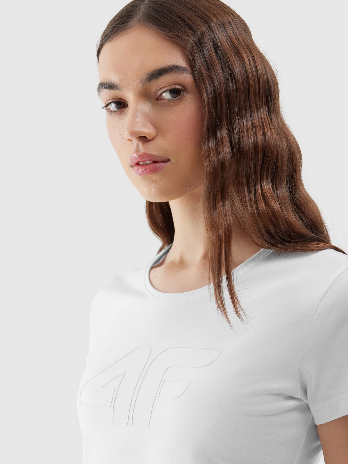 Футболка 4F F1163 модель 4FWSS24TTSHF1163-10S Фото