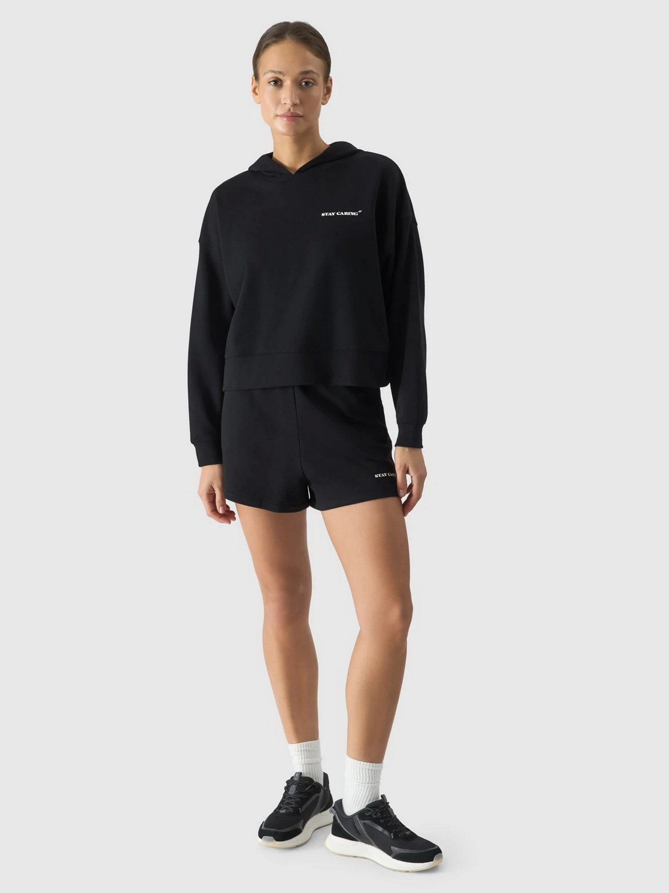 Шорты 4F F327 модель 4FWSS24TSHOF327-20S Фото