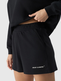 Повседневные шорты 4F F327 модель 4FWSS24TSHOF327-20S Повседневные шорты 4F F327 модель 4FWSS24TSHOF327-20S Фото