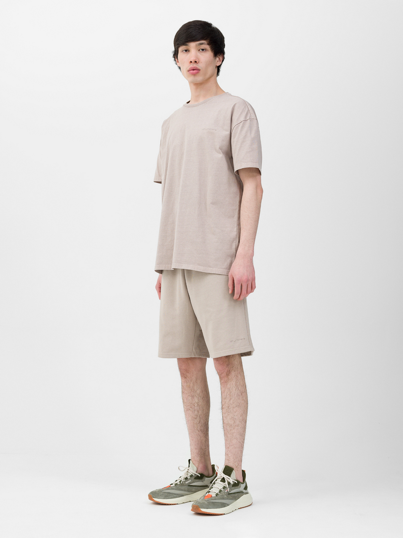 Повседневные шорты 4F M342 модель 4FWSS24TSHOM342-83S Фото